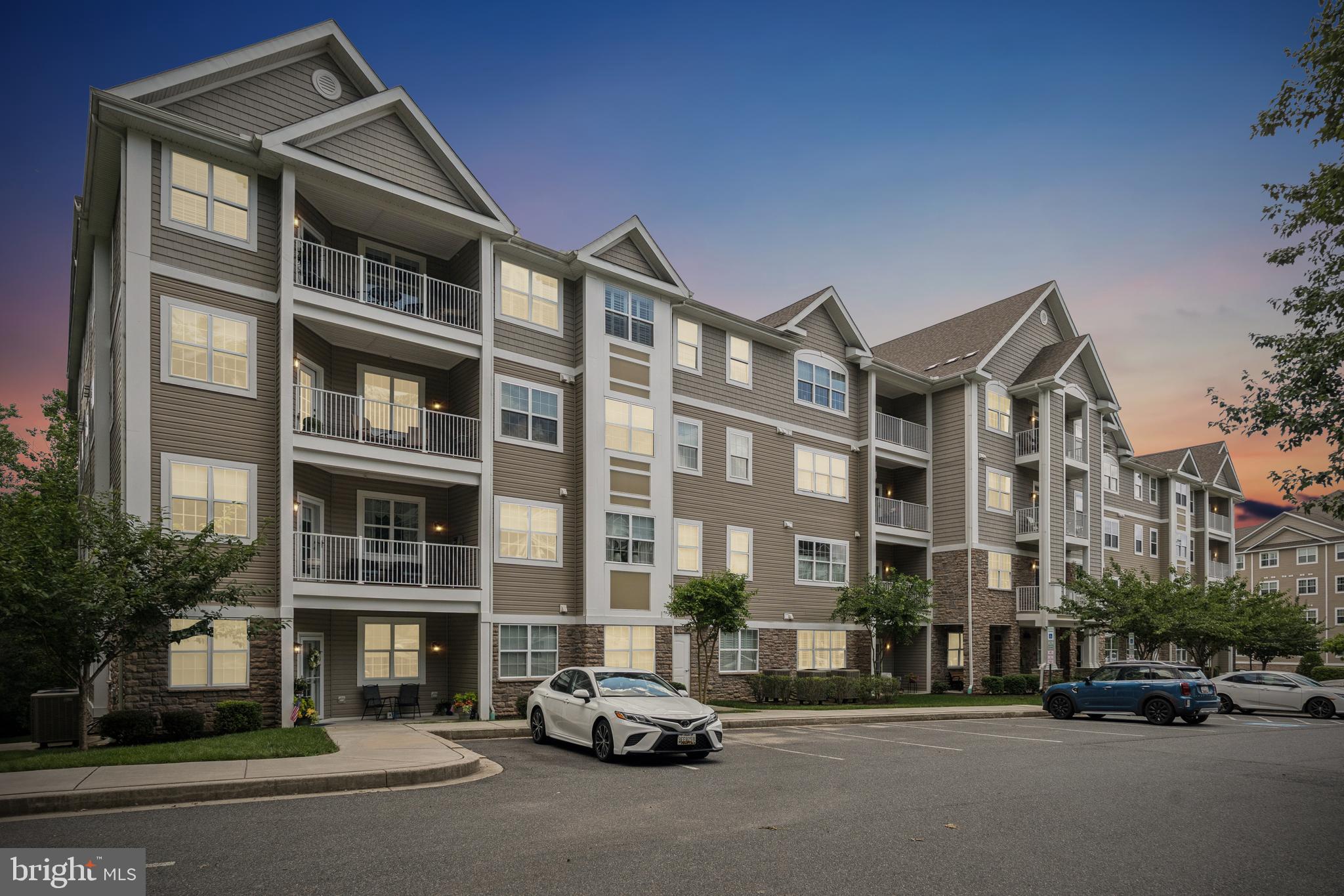 MACPHAIL WOODS - Residential