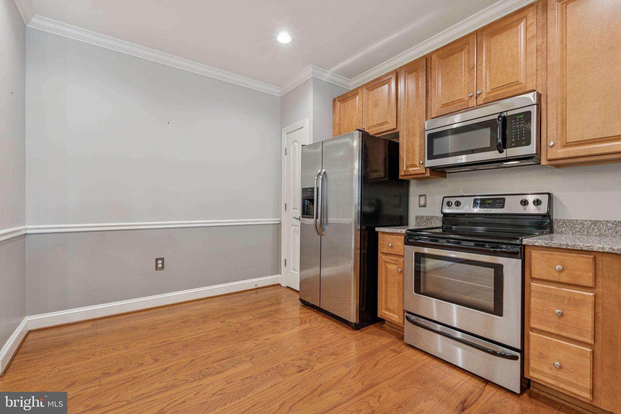 MACPHAIL WOODS - Residential