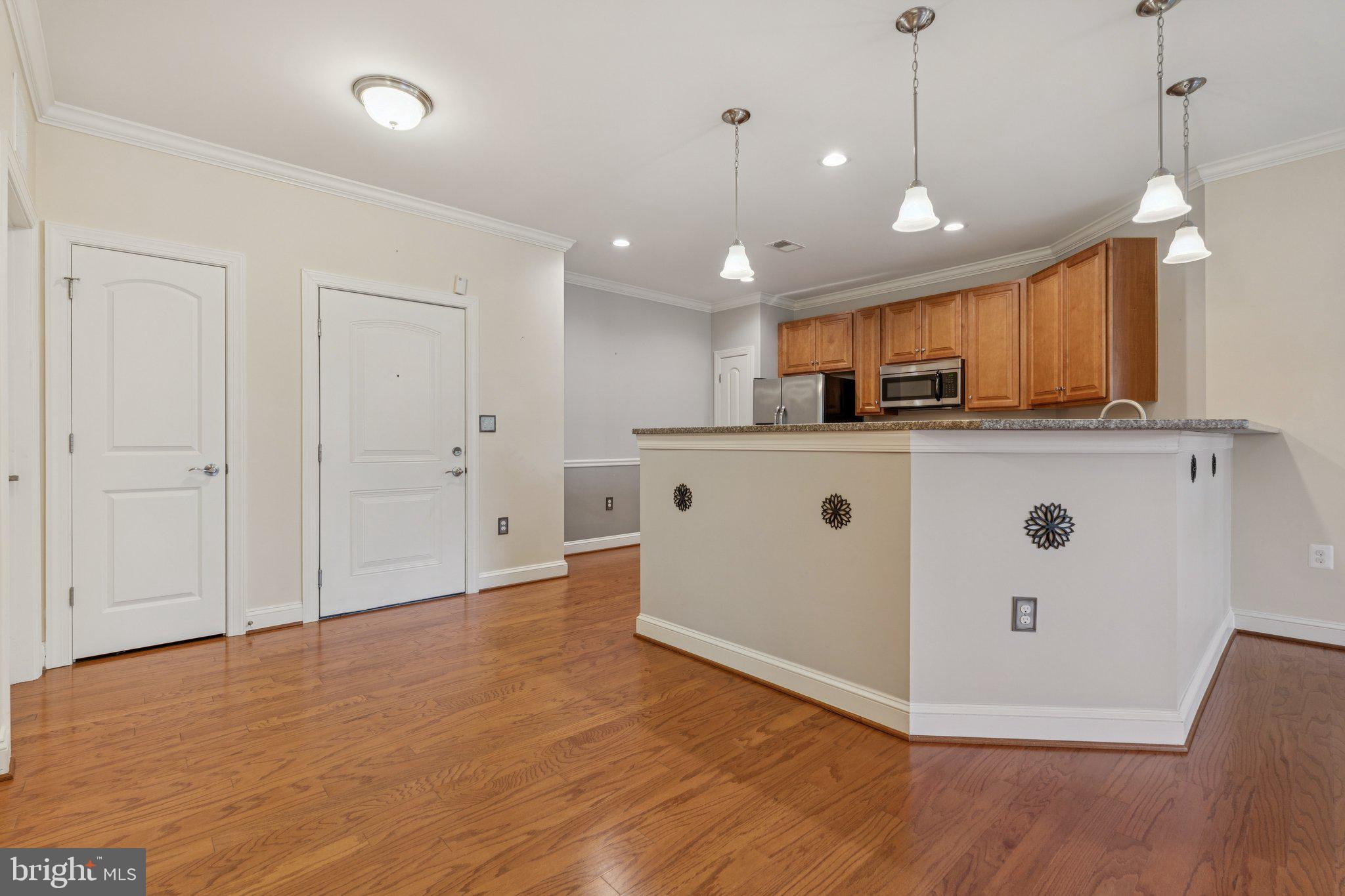 MACPHAIL WOODS - Residential