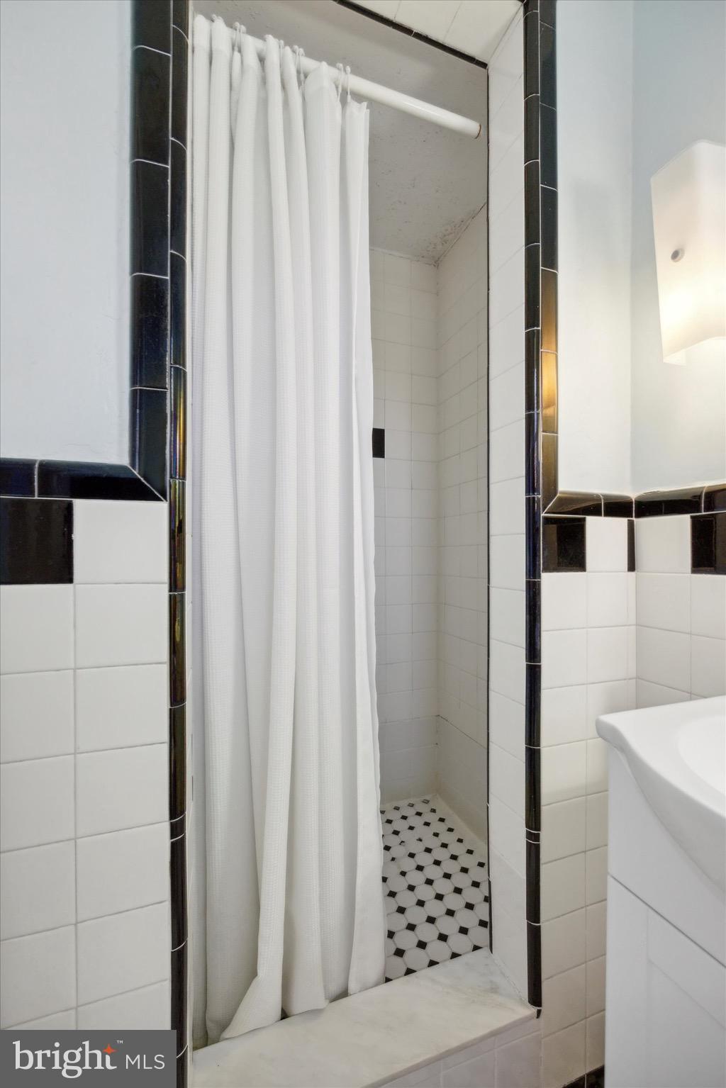 HAVERTOWN - Residential