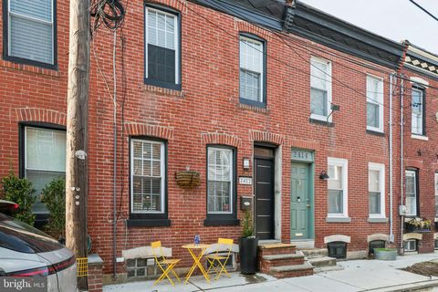 Photo of 2412 Madison Square, PHILADELPHIA, PA 19146 (MLS # PAPH2601552)