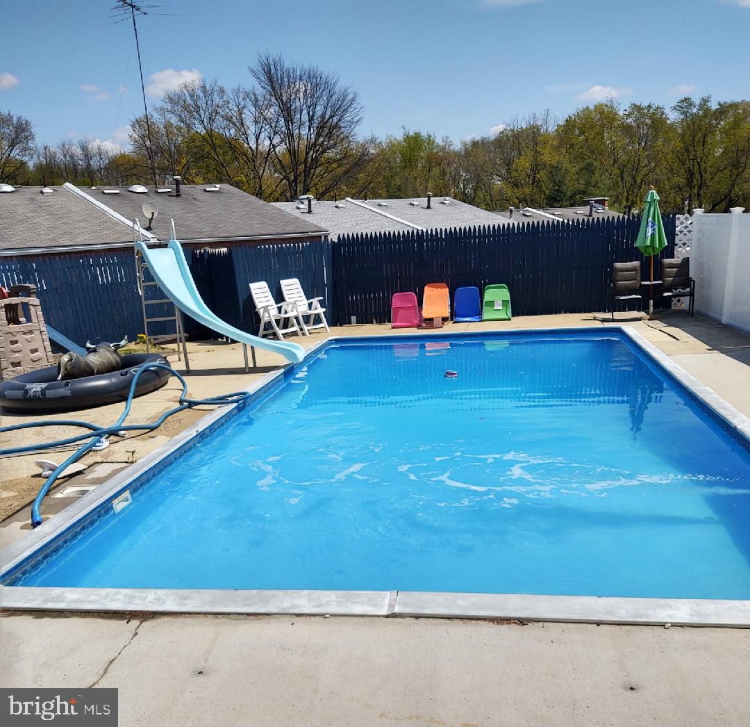 MILLBROOK - Residential