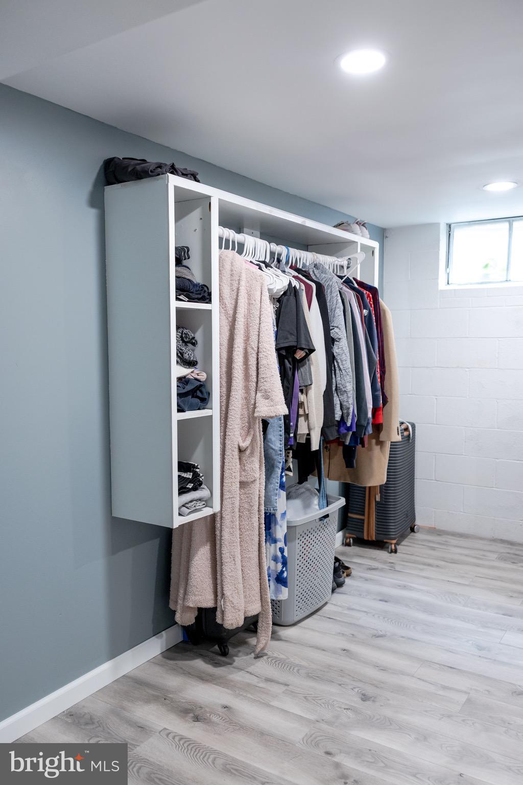 HAGERSTOWN - Residential