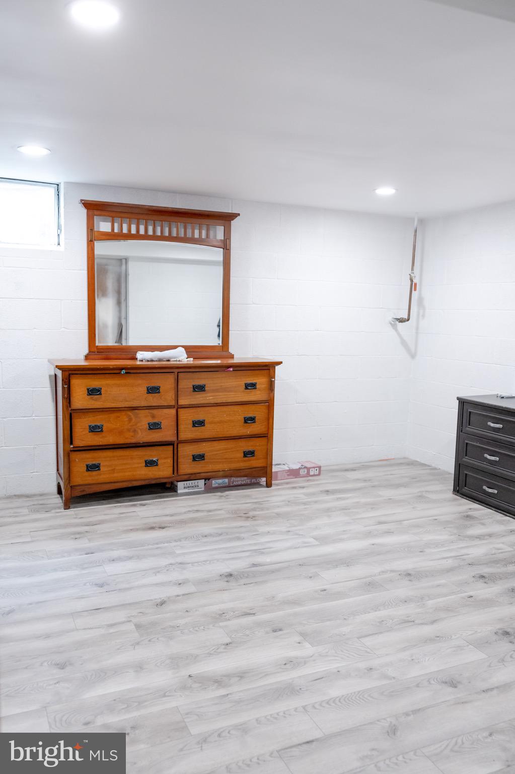 HAGERSTOWN - Residential