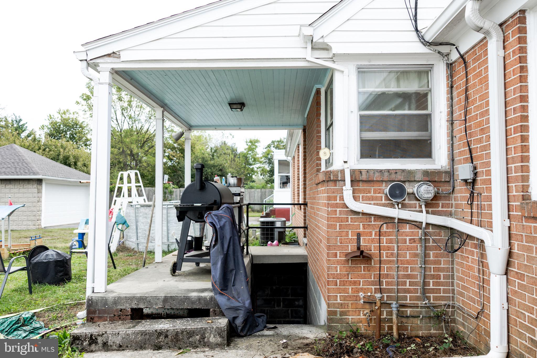 HAGERSTOWN - Residential