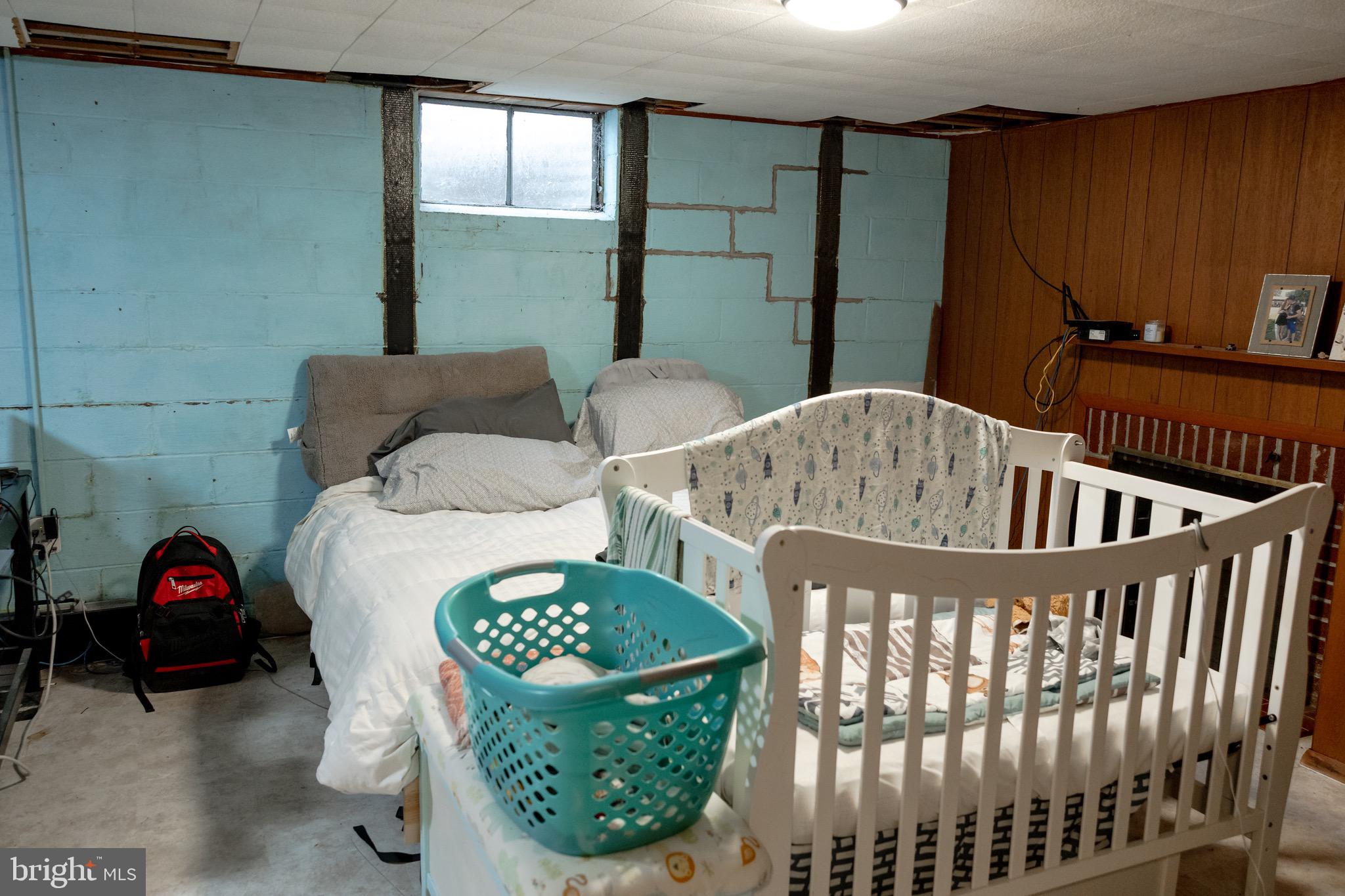 HAGERSTOWN - Residential