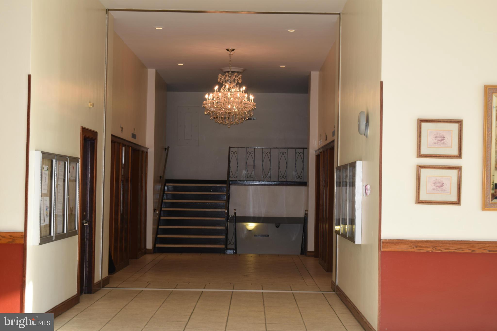 FORTY SIX HUNDRED - Residential