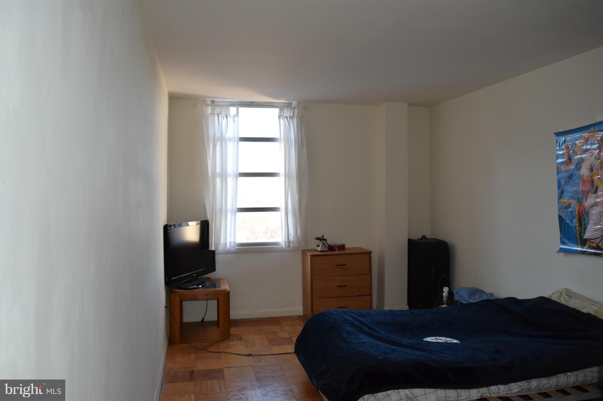 FORTY SIX HUNDRED - Residential