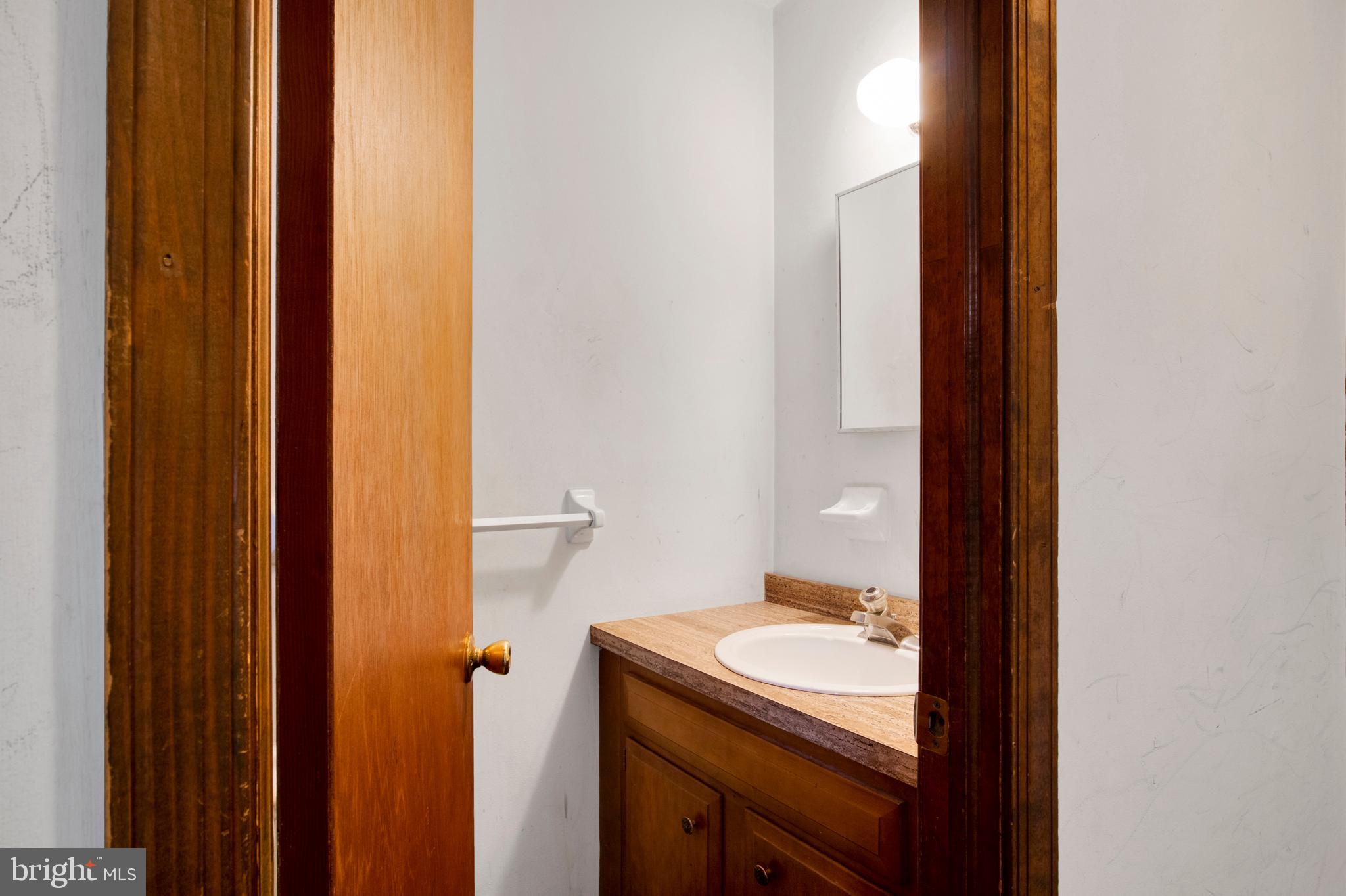 ORCHARD COURTS - Residential