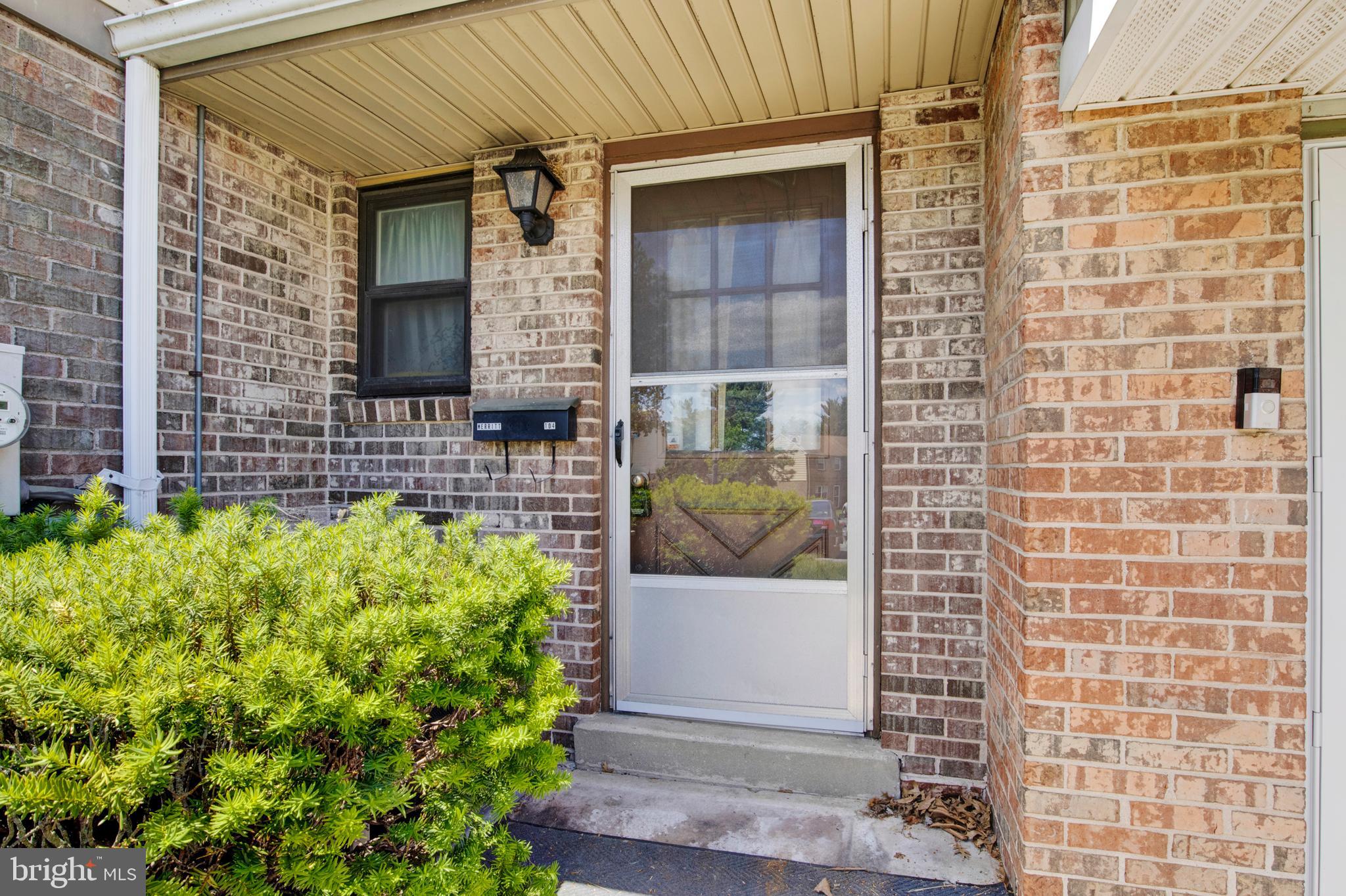 ORCHARD COURTS - Residential