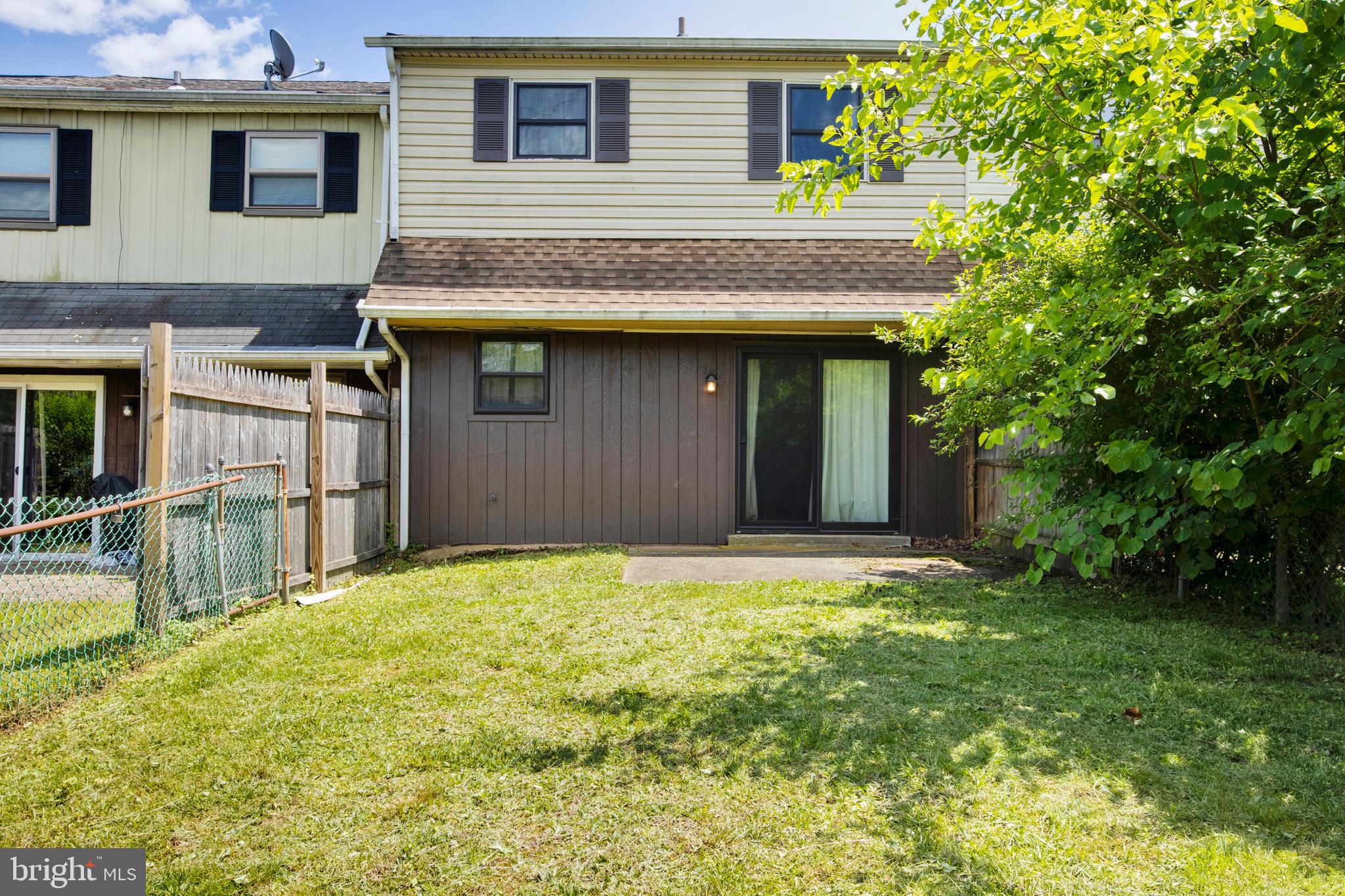 ORCHARD COURTS - Residential