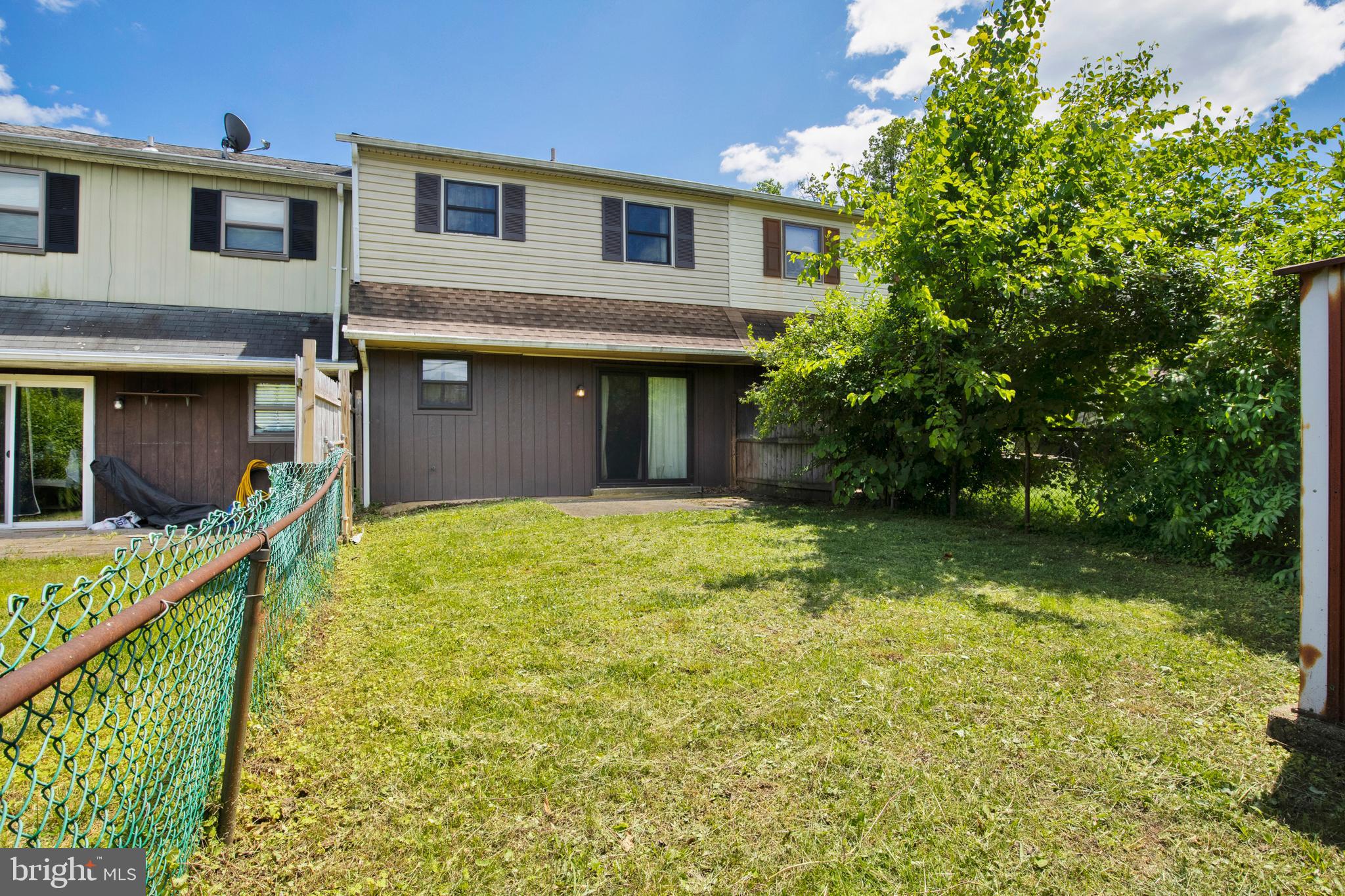 ORCHARD COURTS - Residential