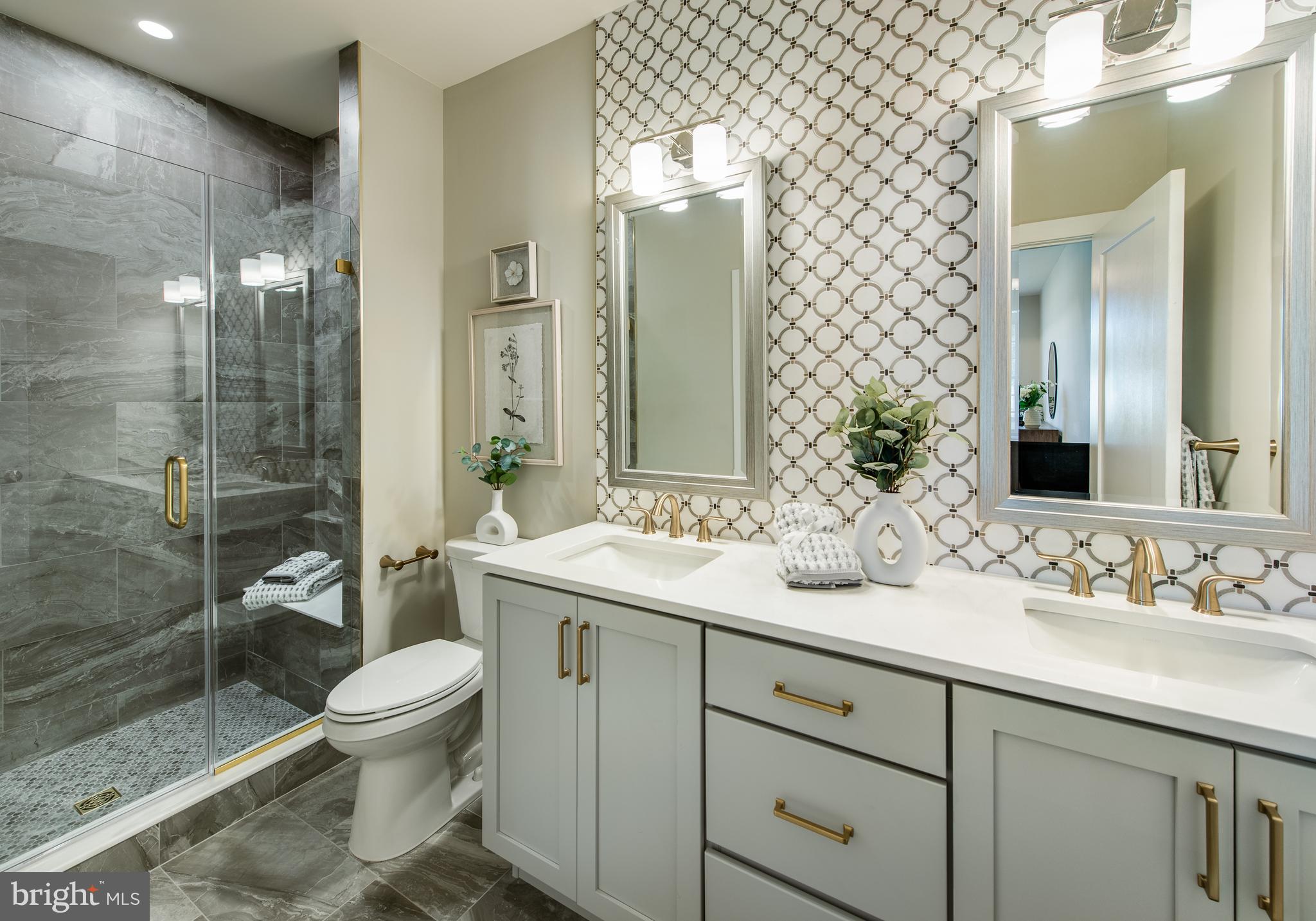 BARCLAY HILL - Residential