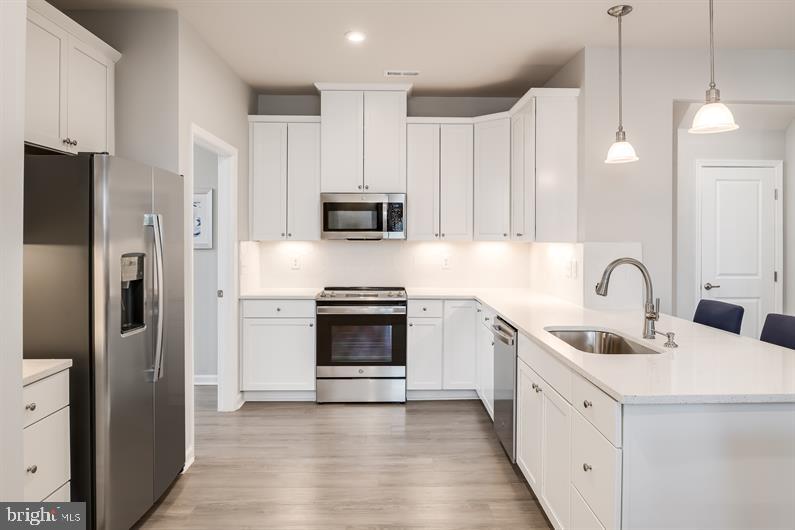 3503 JOYLYNNE WAY 1C SPEC