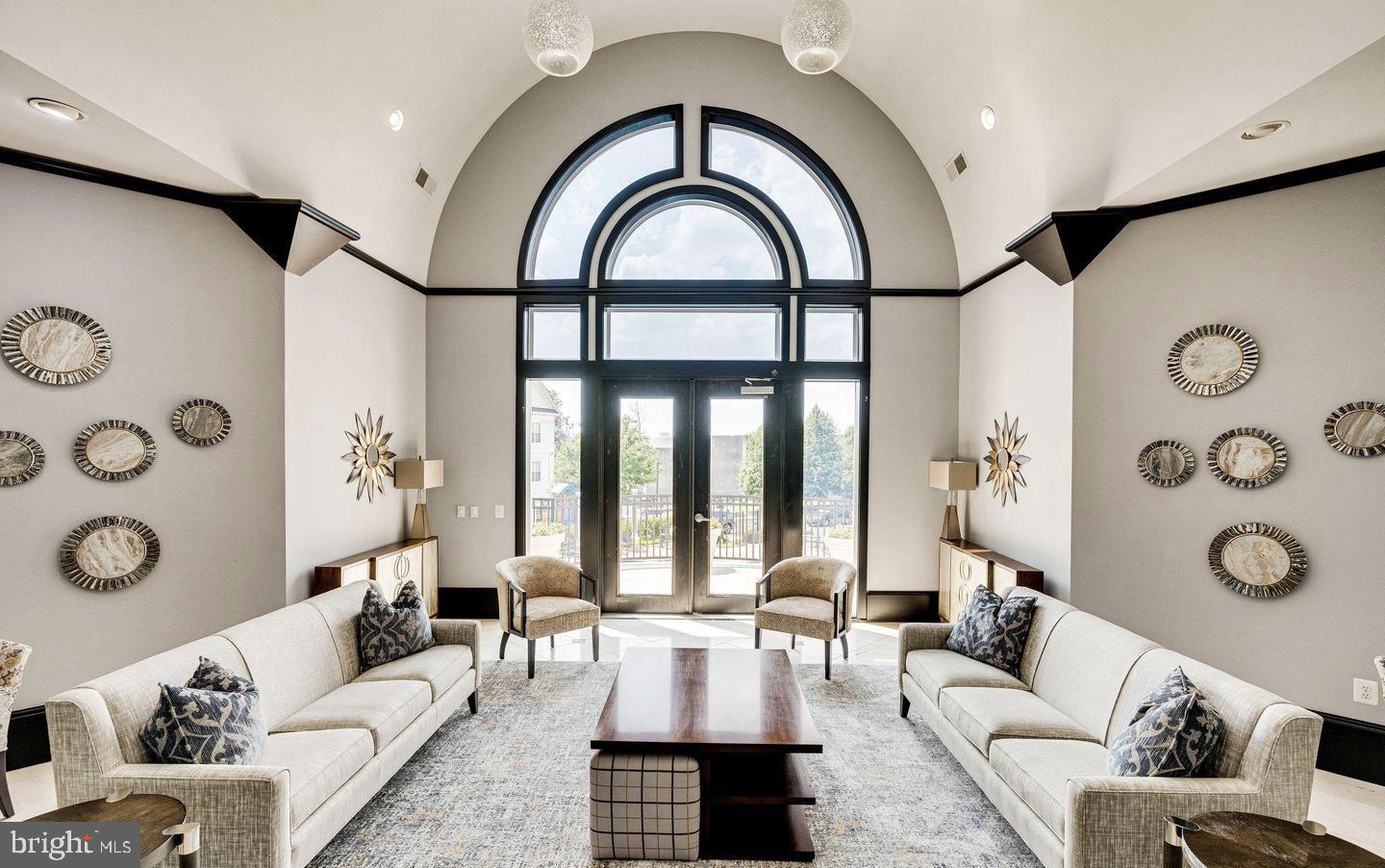 FAIRFAX RIDGE CONDOS - Residential Lease