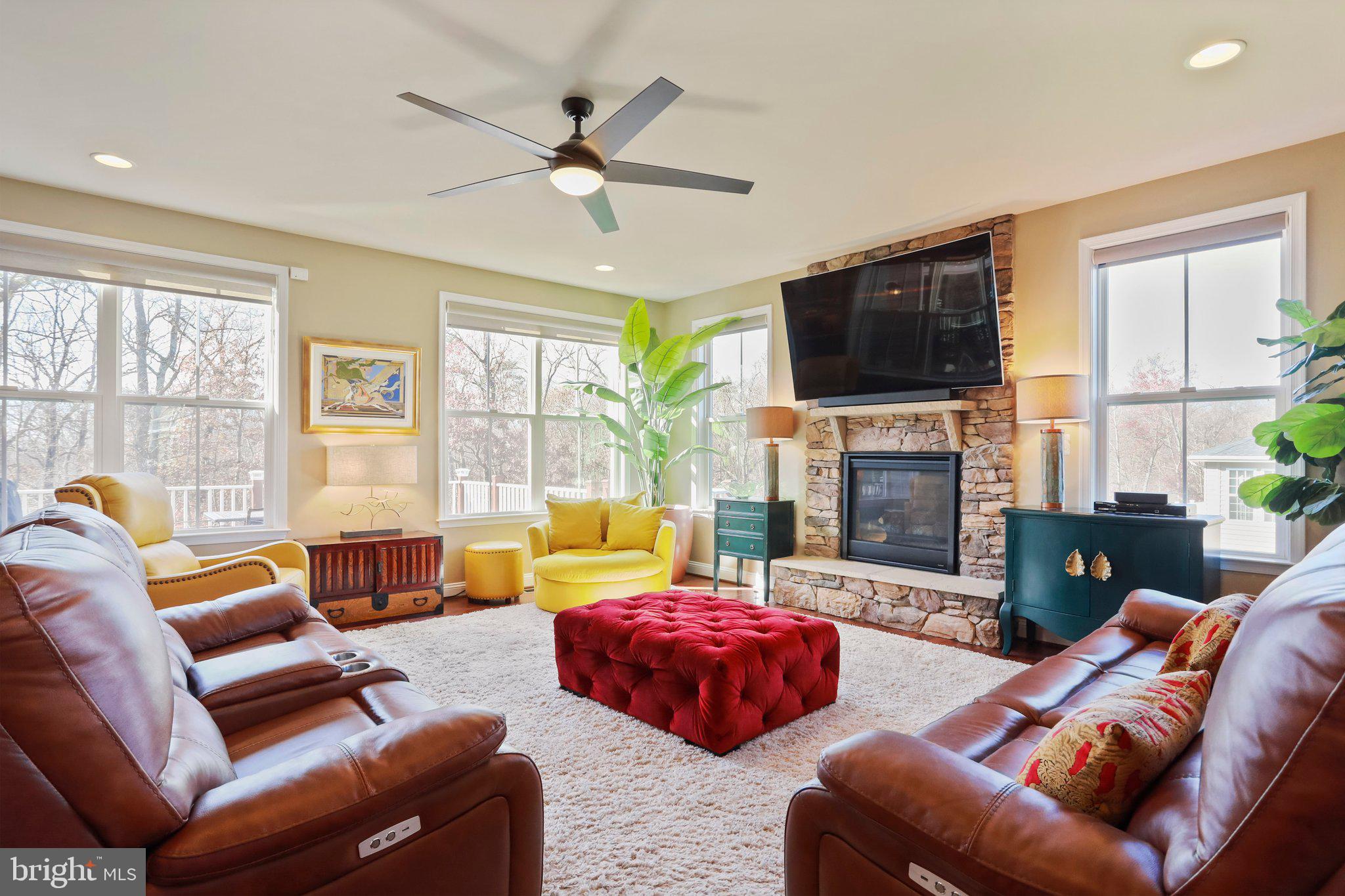 BROOKFIELD ON THE POTOMAC - Residential