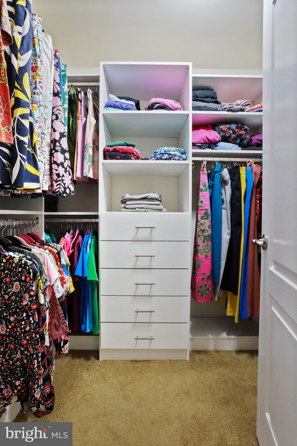 BROOKFIELD ON THE POTOMAC - Residential