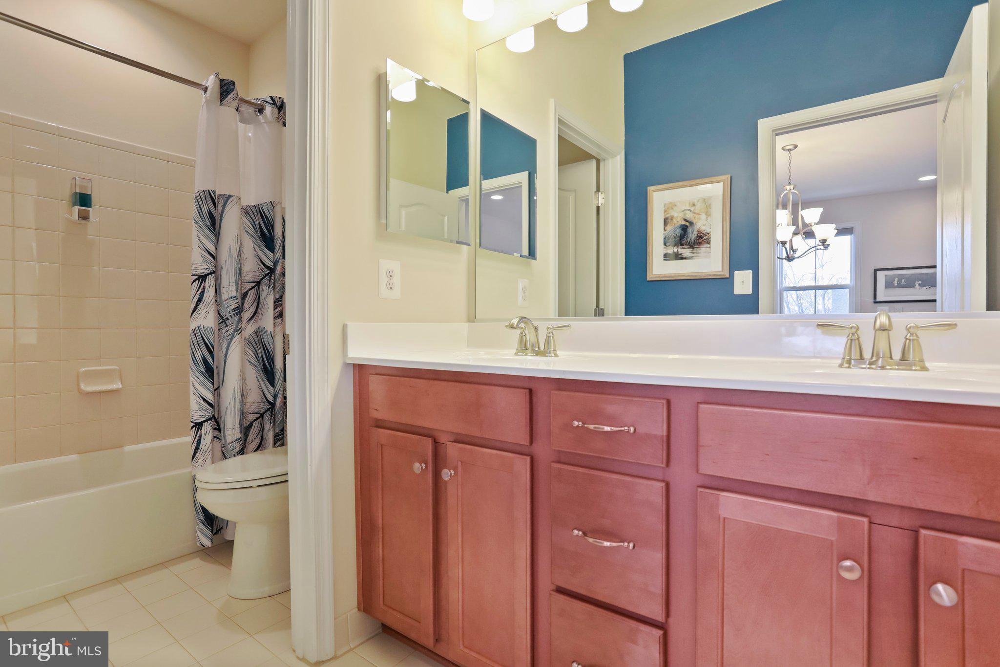 BROOKFIELD ON THE POTOMAC - Residential