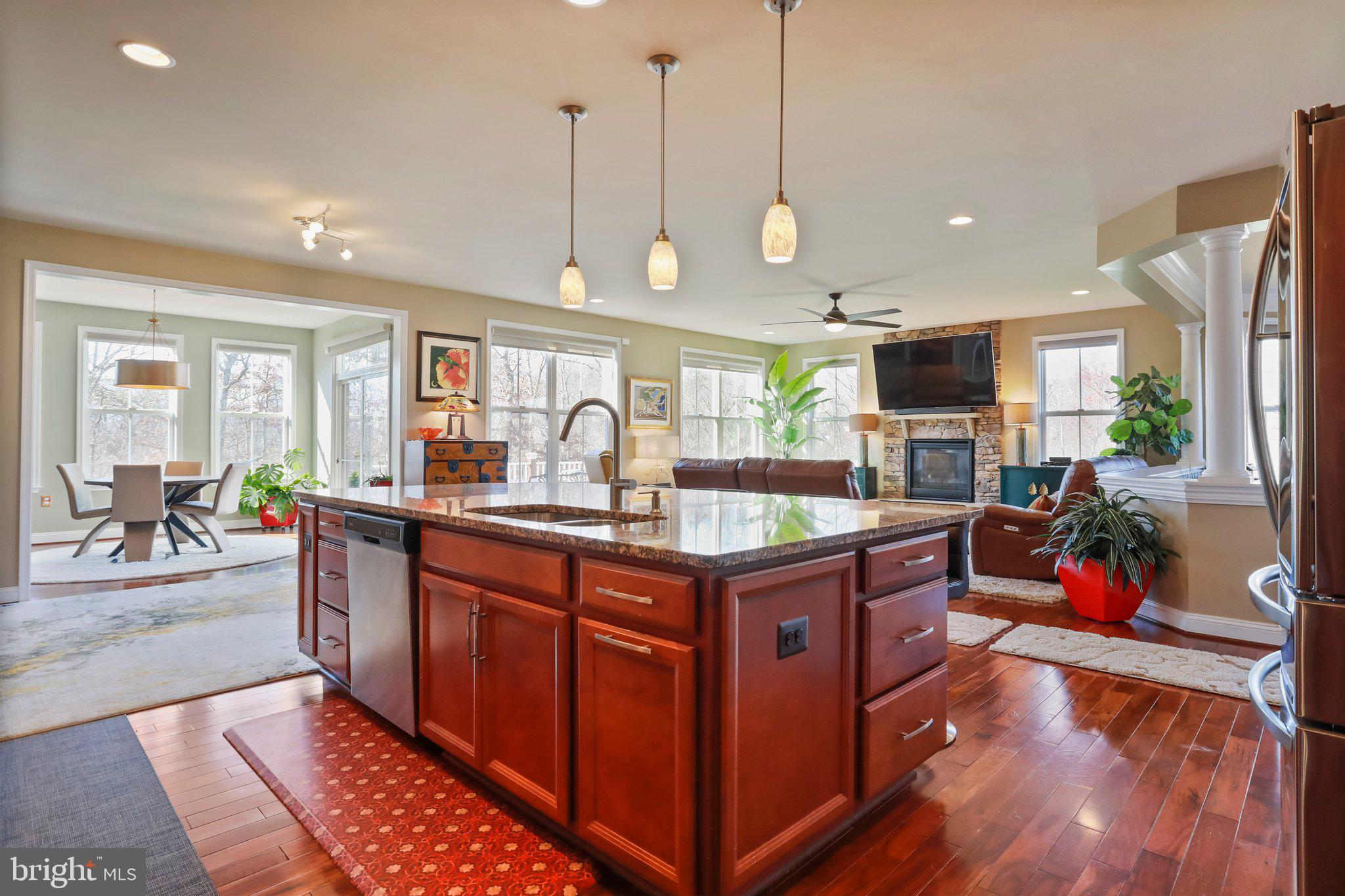 BROOKFIELD ON THE POTOMAC - Residential