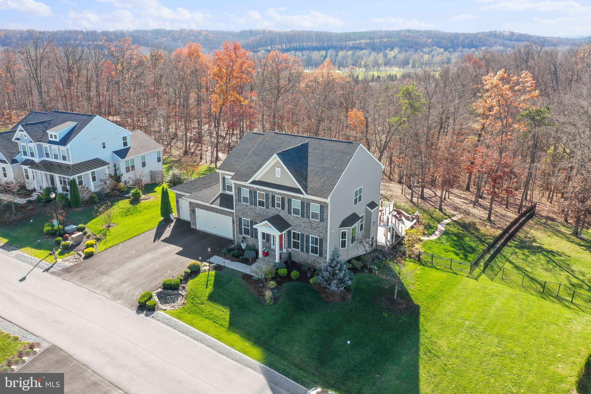BROOKFIELD ON THE POTOMAC - Residential
