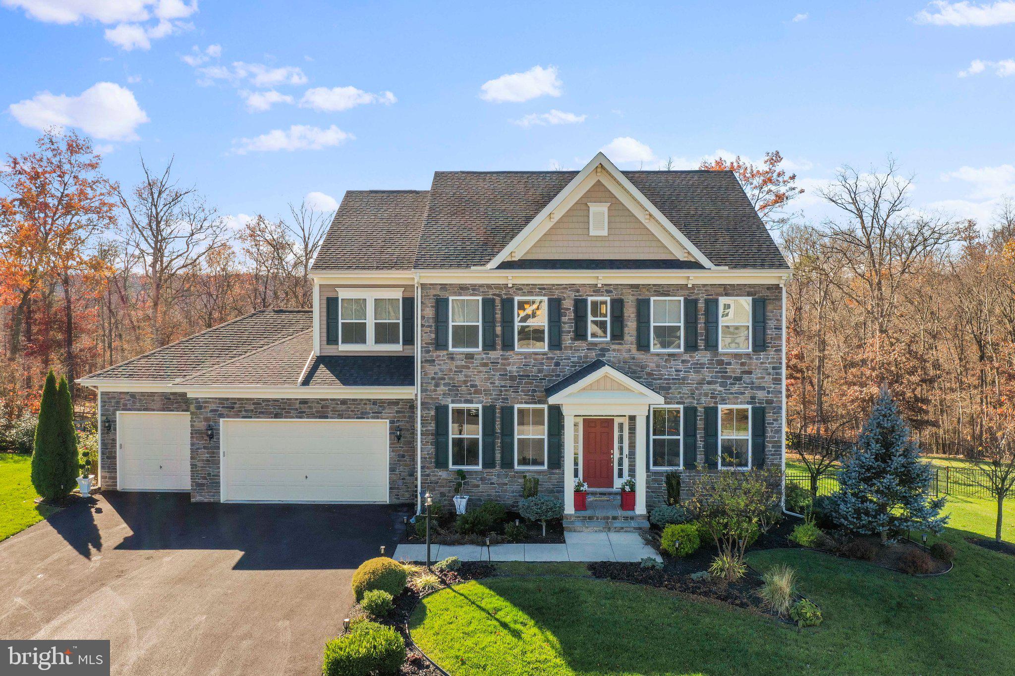 BROOKFIELD ON THE POTOMAC - Residential