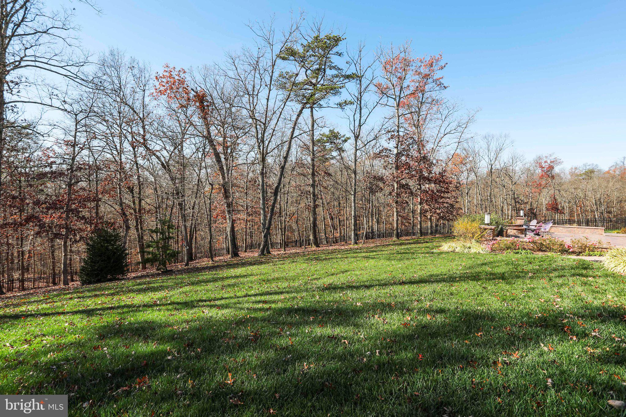 BROOKFIELD ON THE POTOMAC - Residential