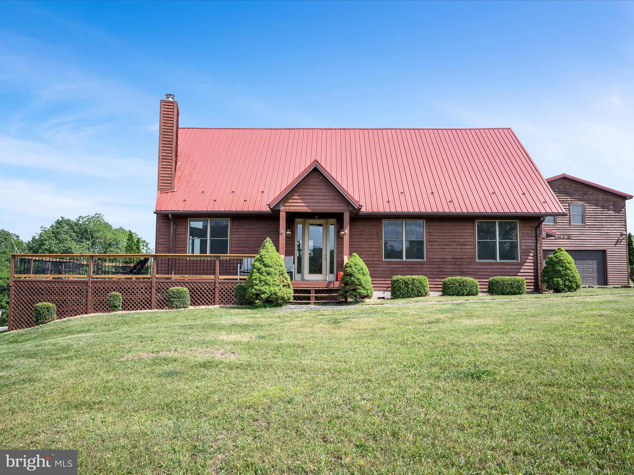 MOUNTAIN MEADOWS - Residential