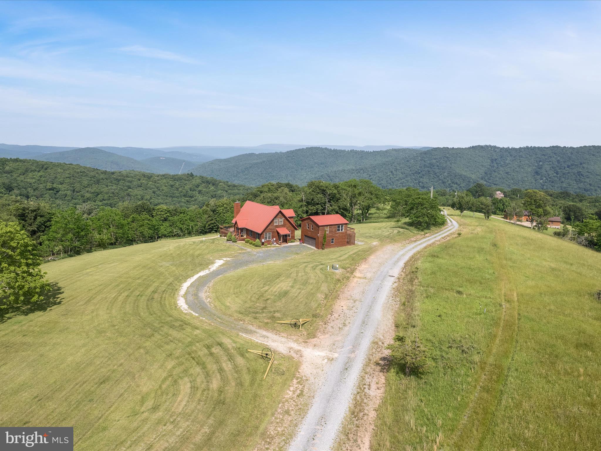 MOUNTAIN MEADOWS - Residential