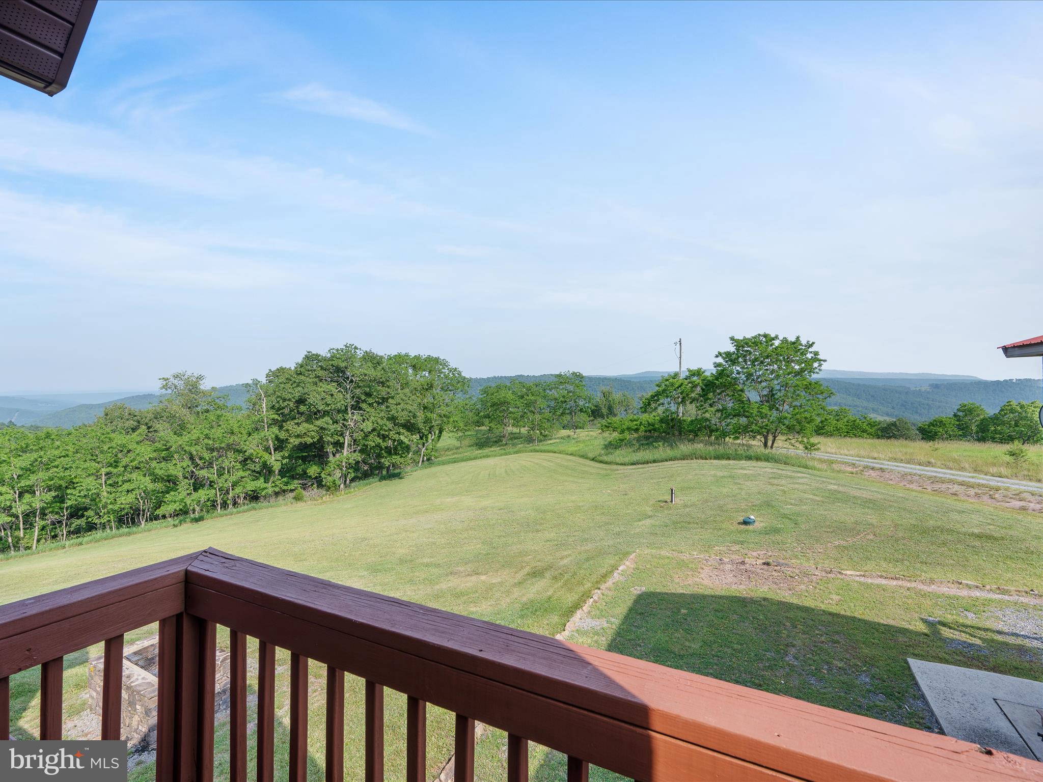 MOUNTAIN MEADOWS - Residential