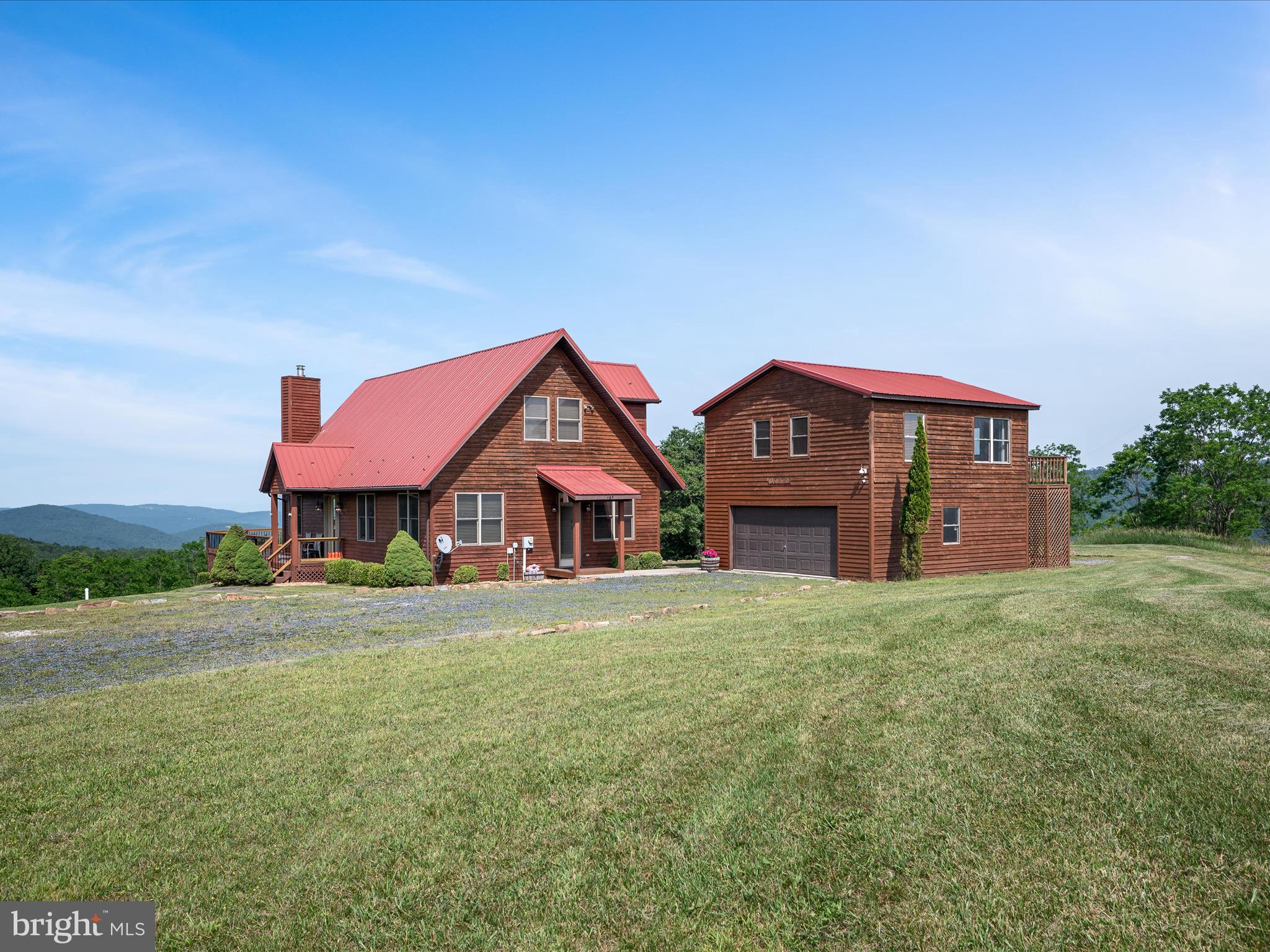 MOUNTAIN MEADOWS - Residential