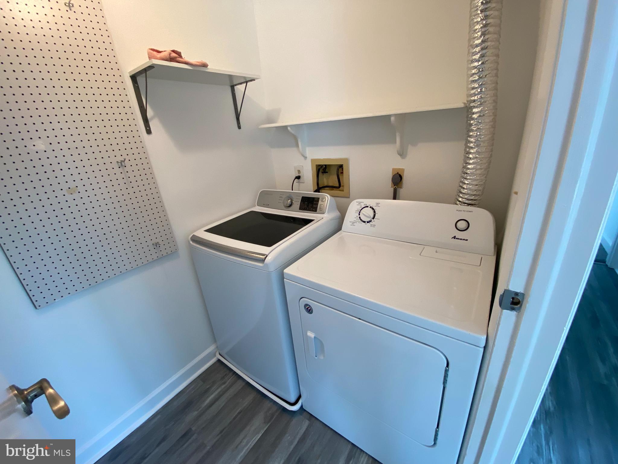 CHESTERFIELD GARDEN CONDOMINIUM - Residential Lease