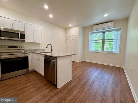 Condo For Rent - 2158 N Broad Street #C<br/> PHILADELPHIA, PA 19121