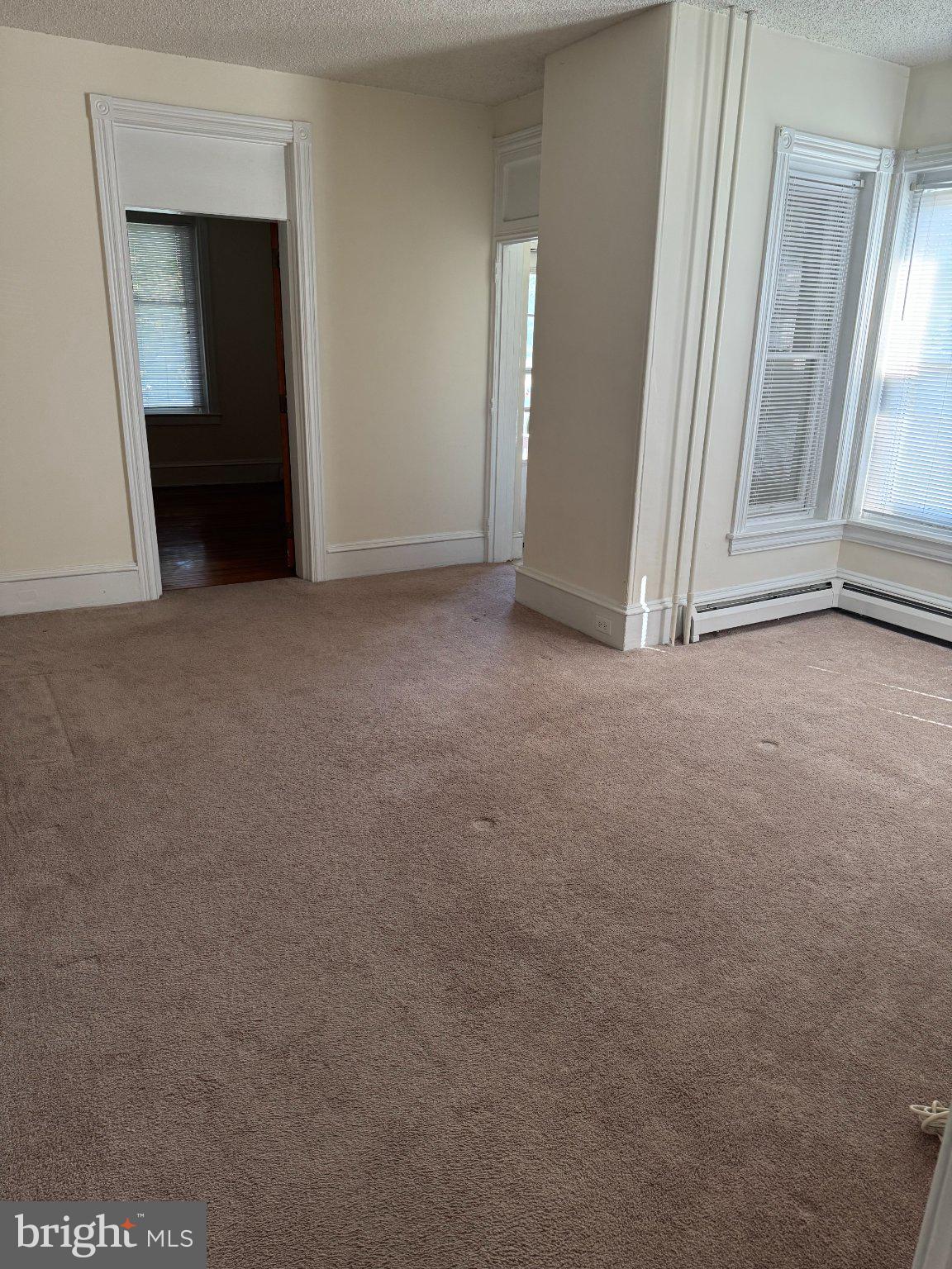 442 WALNUT STREET 1ST FLOOR