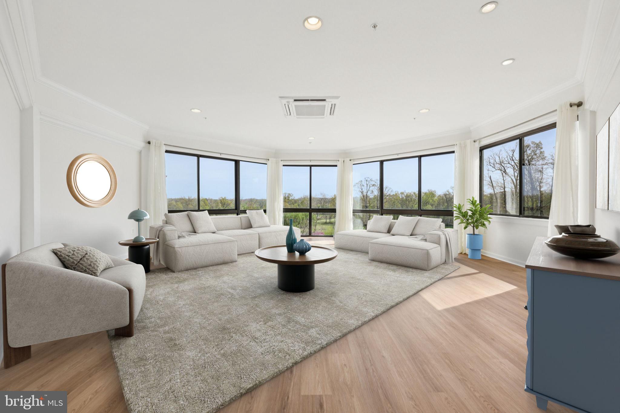 LANSDOWNE WOODS LEISURE WORLD - Residential