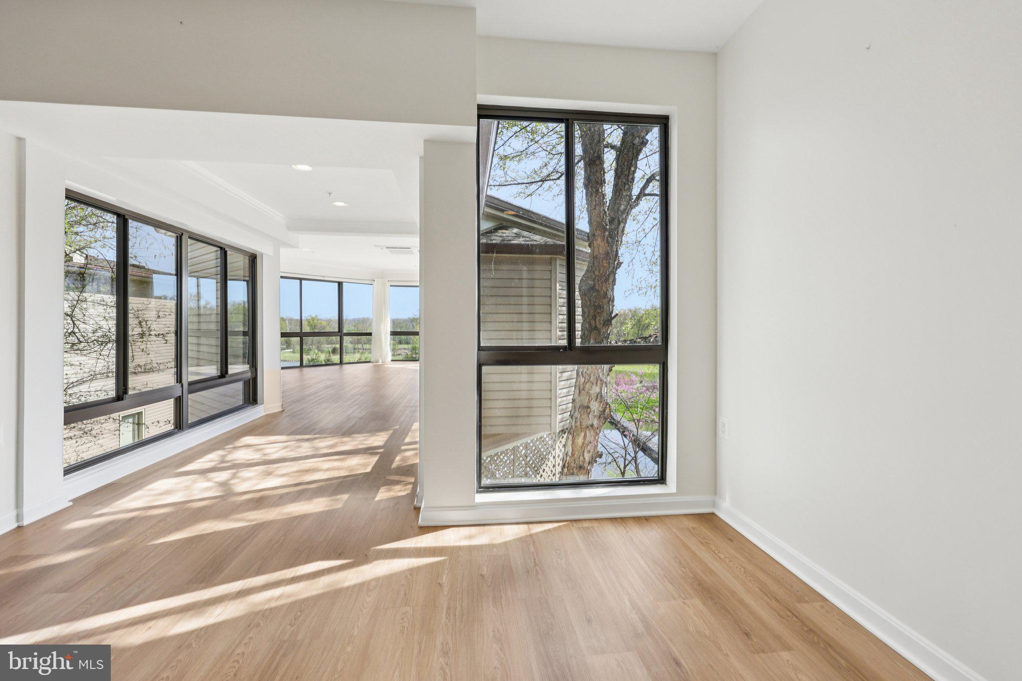 19400 LANSDOWNE WOODS BOULEVARD 101