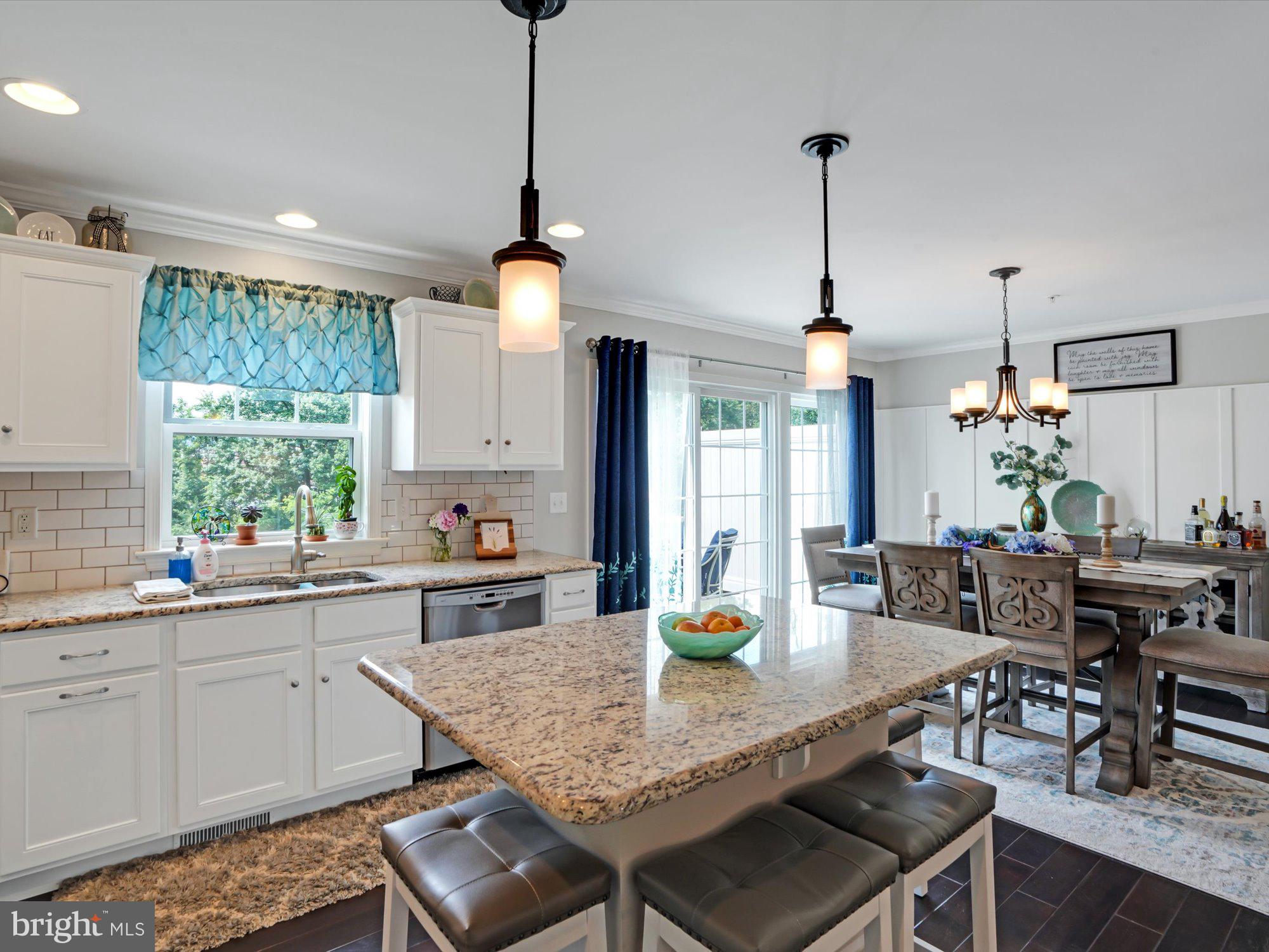 LANDOVER - Residential