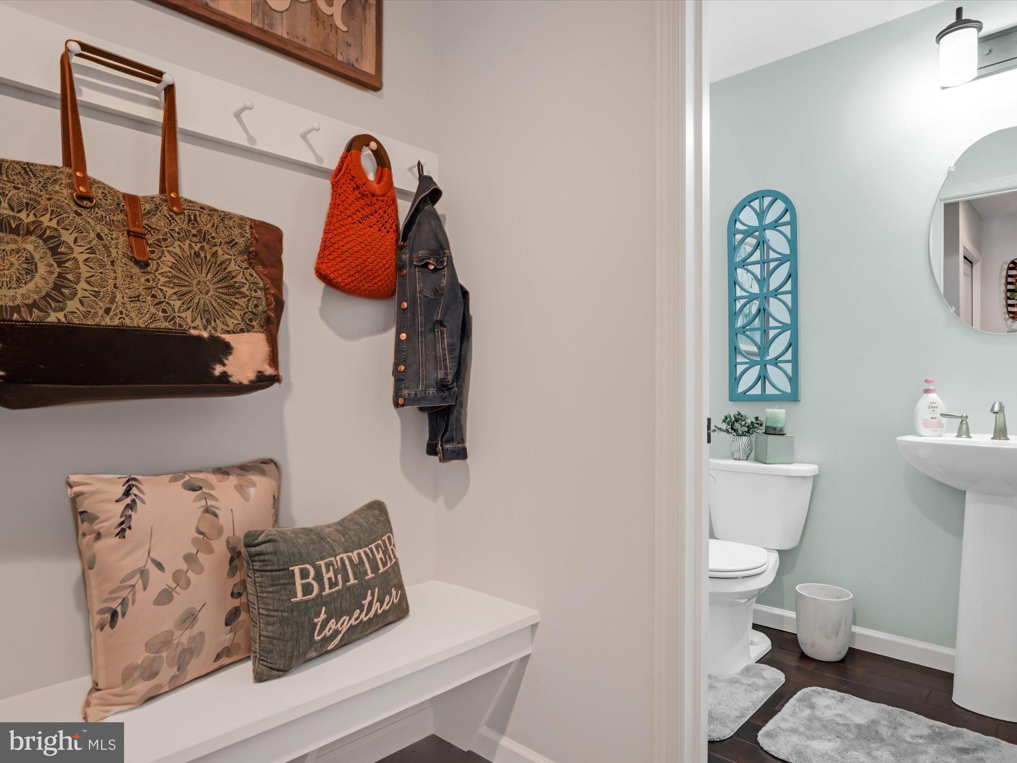 LANDOVER - Residential