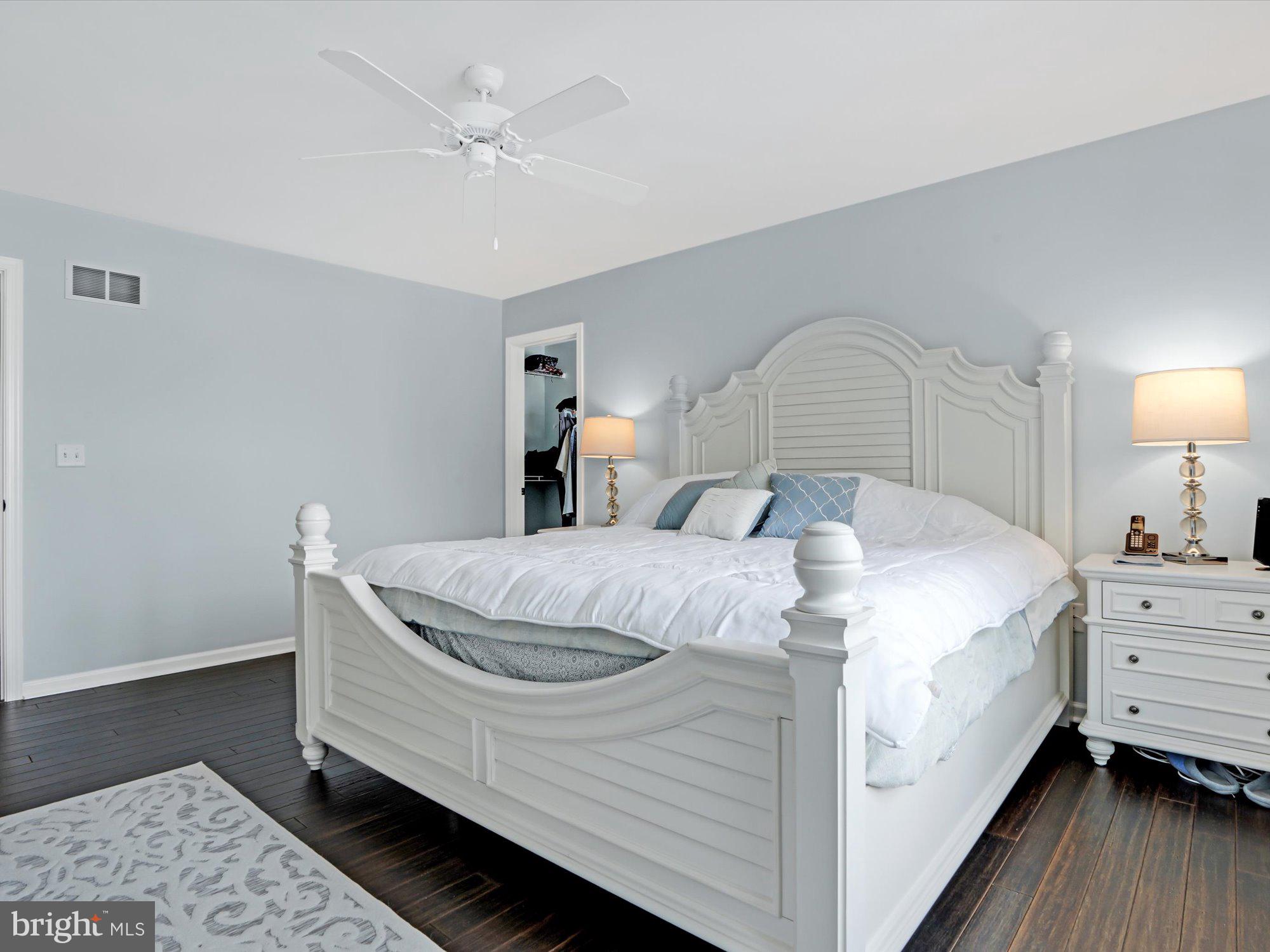 LANDOVER - Residential