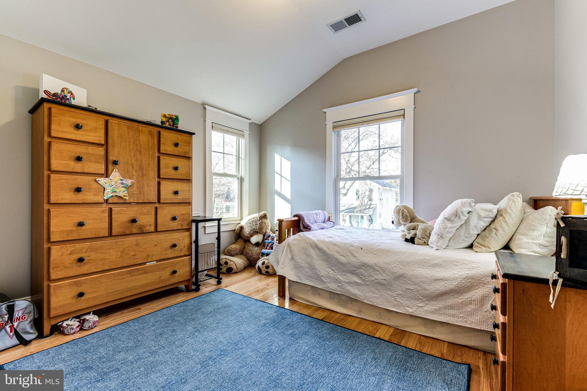 ROSEMONT - Residential