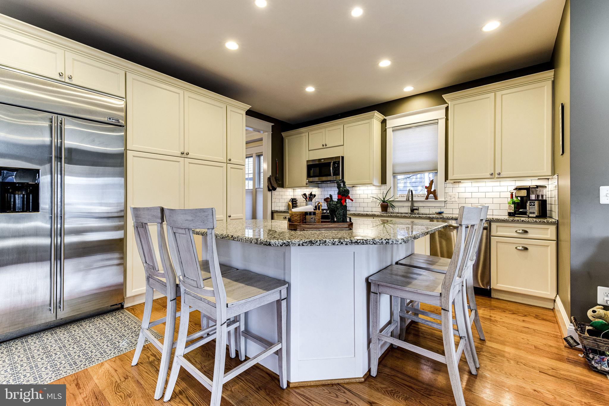 ROSEMONT - Residential