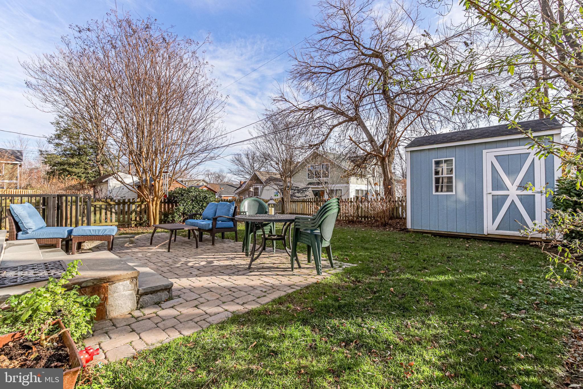 ROSEMONT - Residential