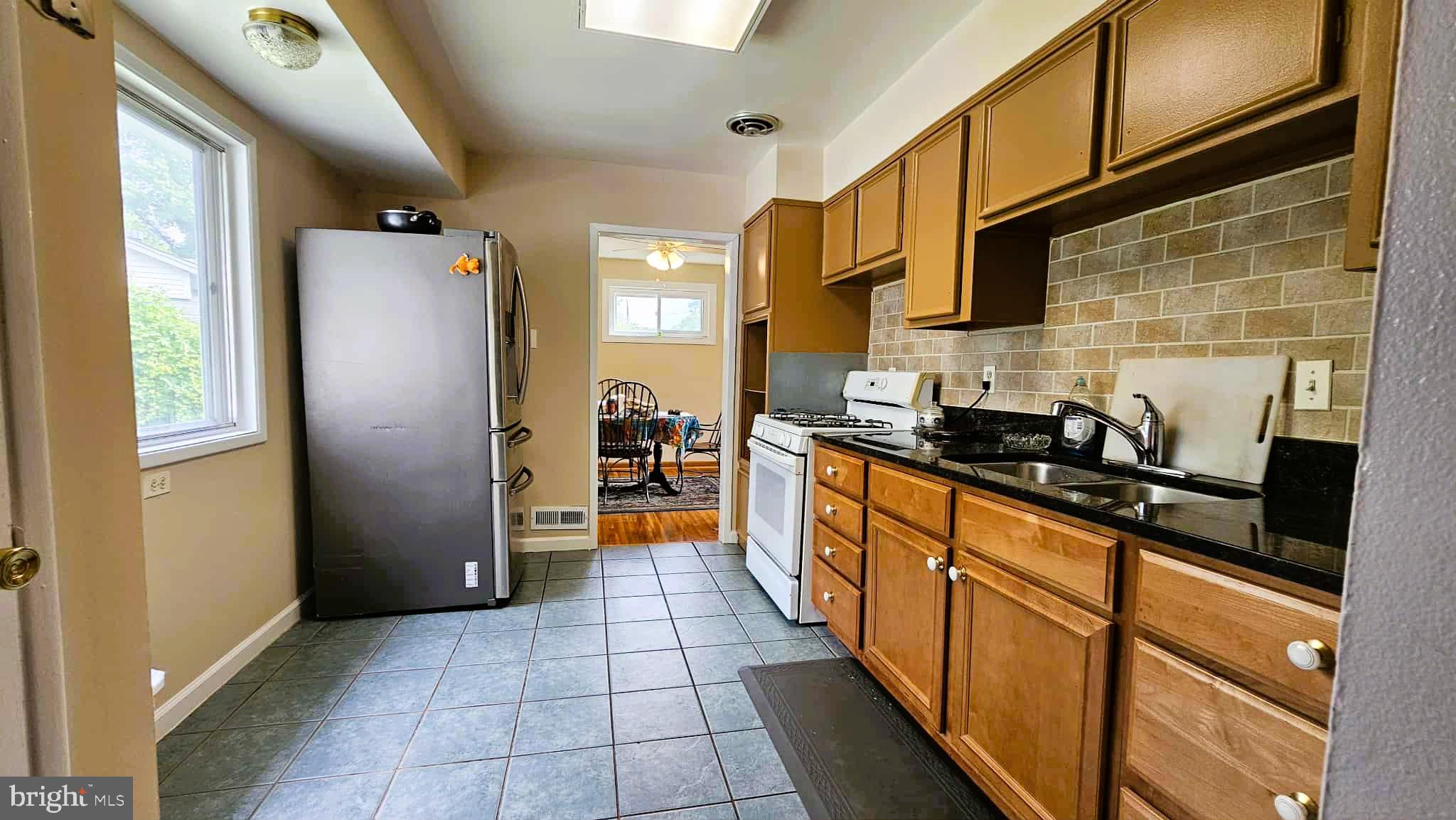 ROCART TERRACE - Residential