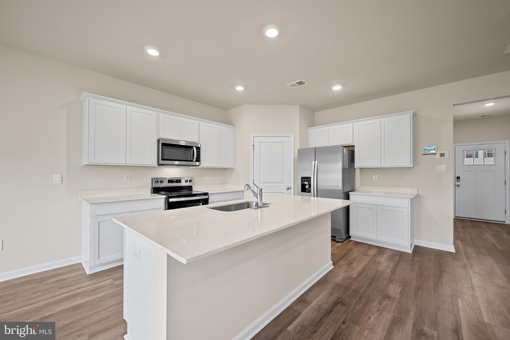 RIDGELY'S RESERVE - Residential