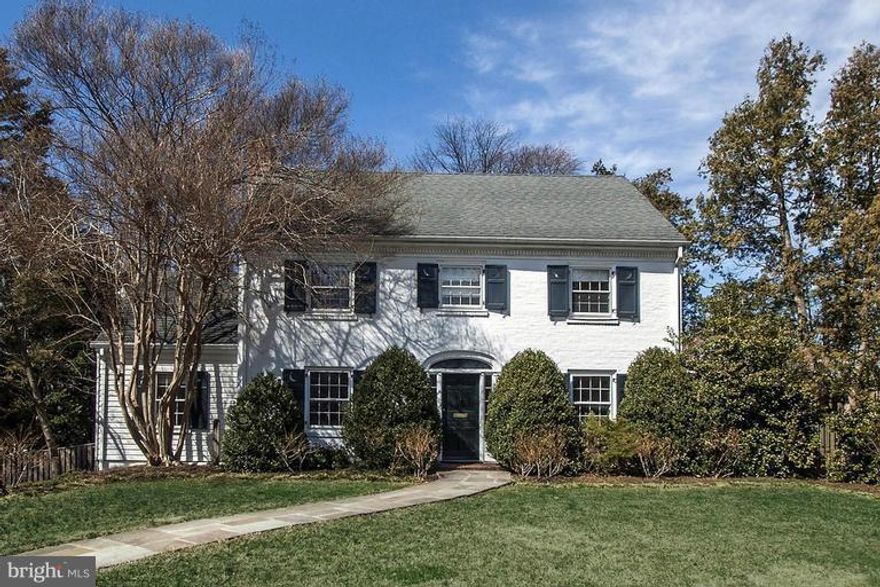 Elegant/Private/Large colonial home in the best part of F.C. City. Original house has four levels of living space, HWs on 2 levels, and two story addition off the back. A huge, well landscaped lot (18K sf) with deck is perfect for entertaining or playing outside. The property goes to top rated F.C. City schools. Very close to EFC Metro, shopping, Farmers Market, main roads (I-66, Routes 7, 29, 50)