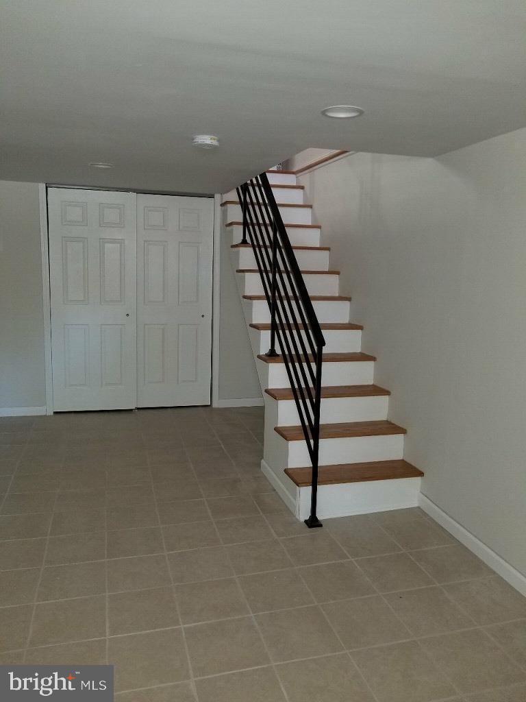 MANTUA - Residential Lease