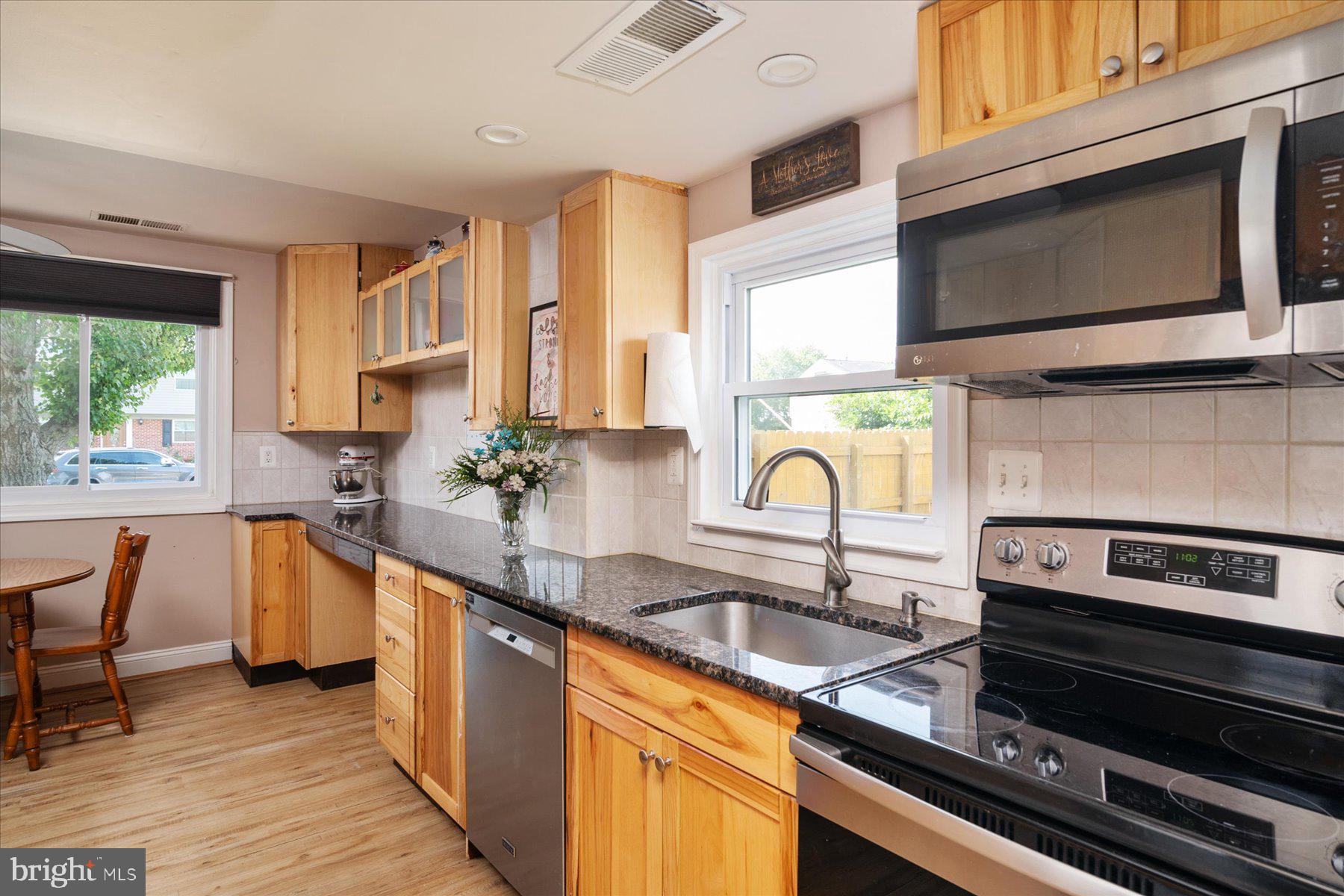 ROCK CREEK ESTATES - Residential