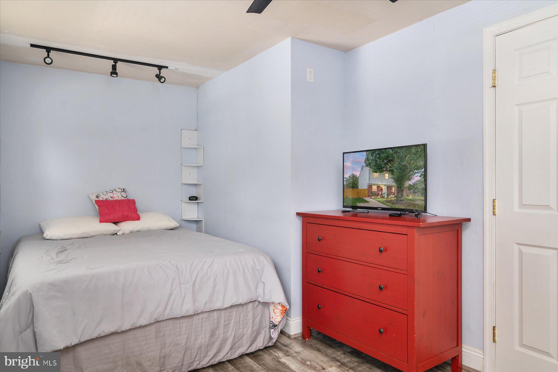 ROCK CREEK ESTATES - Residential