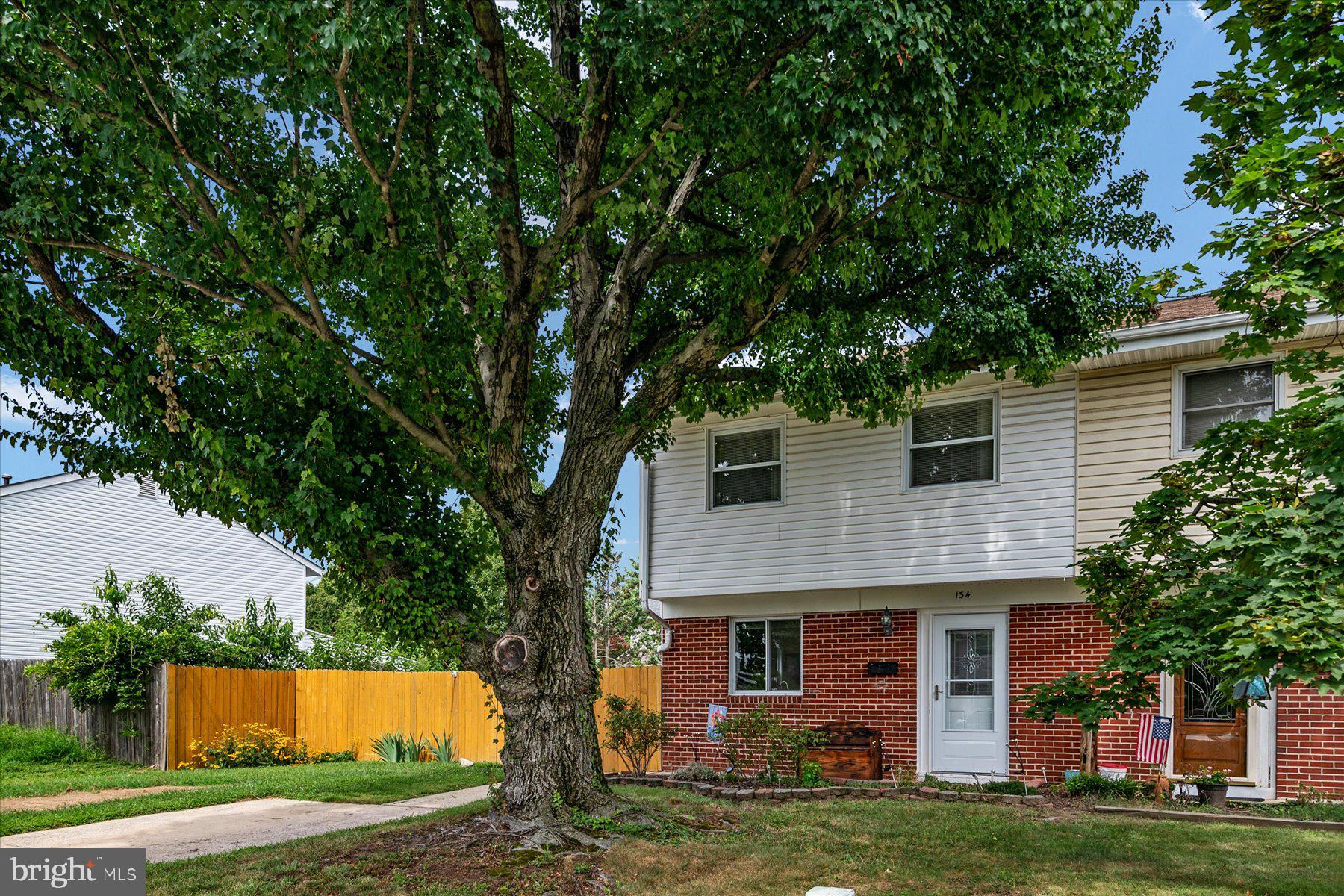 ROCK CREEK ESTATES - Residential