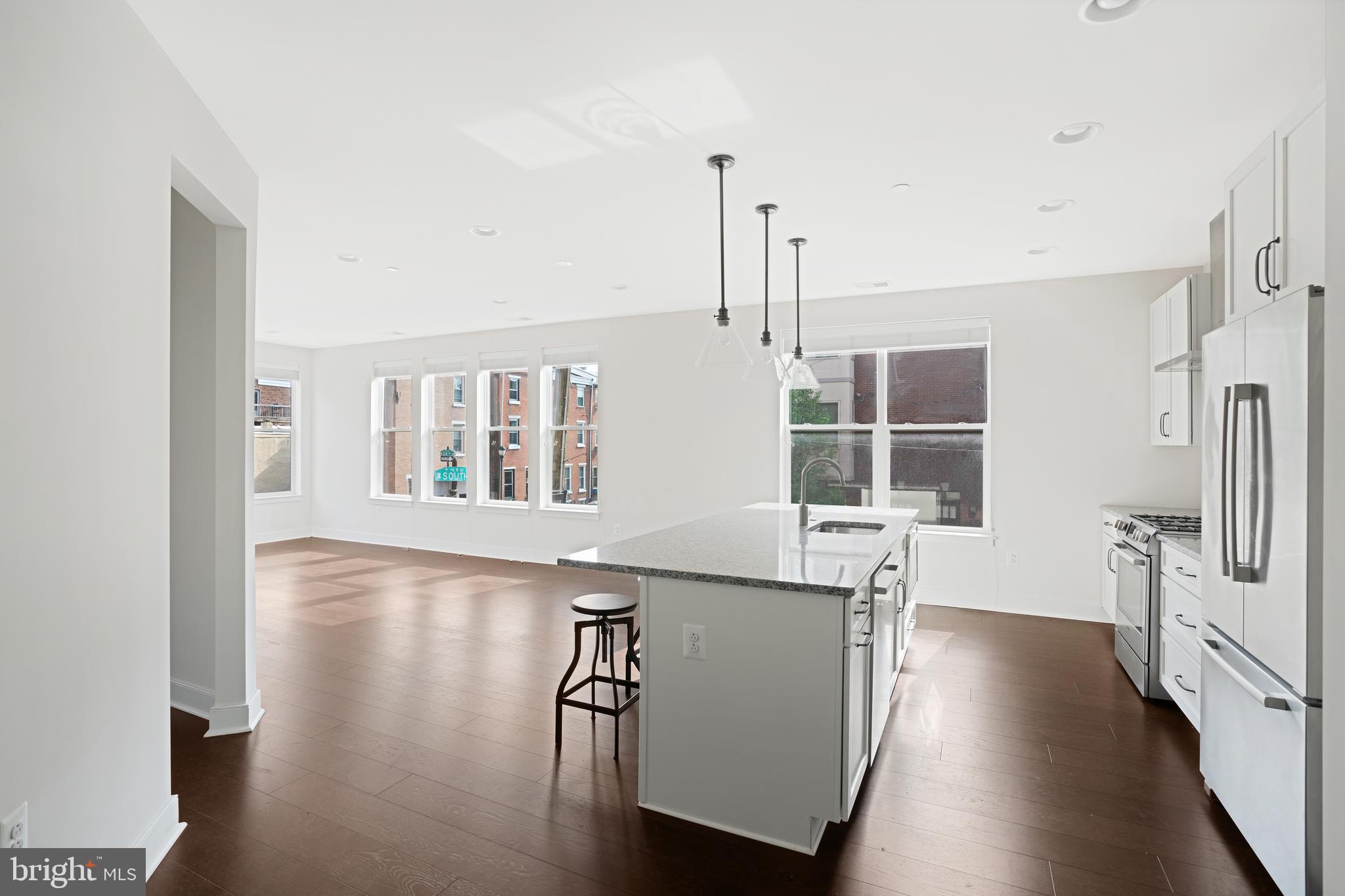2400 SOUTH - Residential