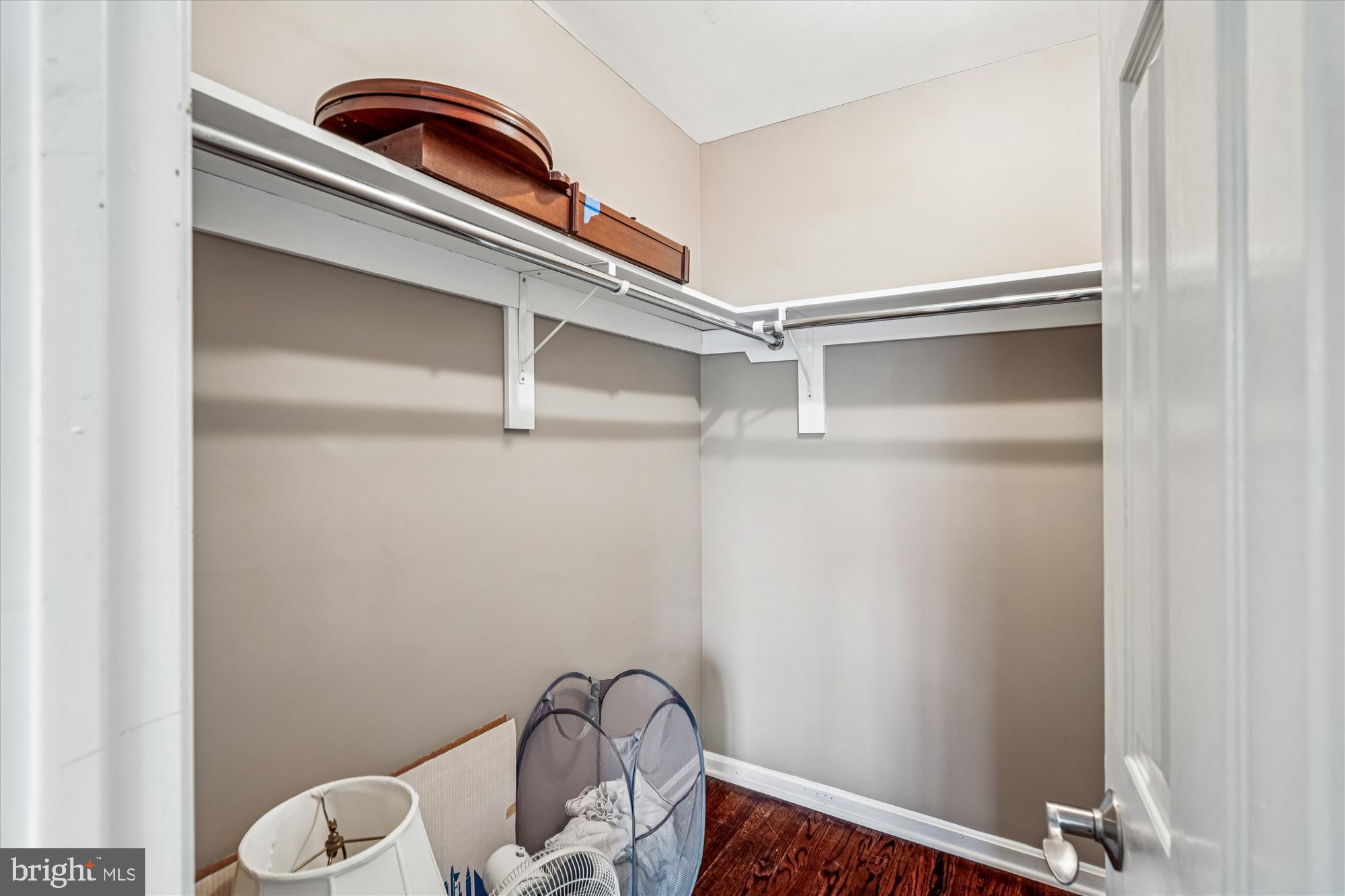 LAVALL WOODS - Residential